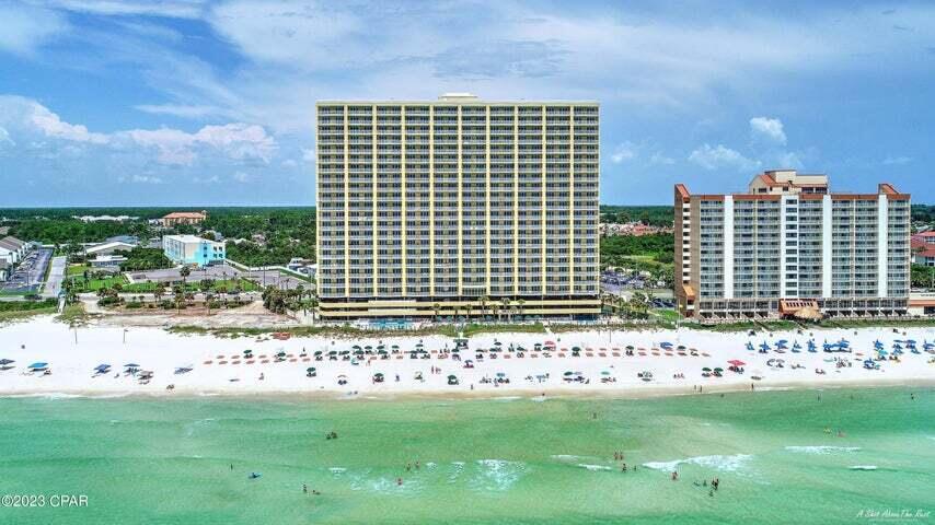 EMERALD ISLE - Residential