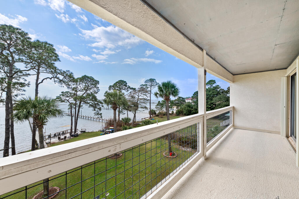 HERON LANDING - Residential