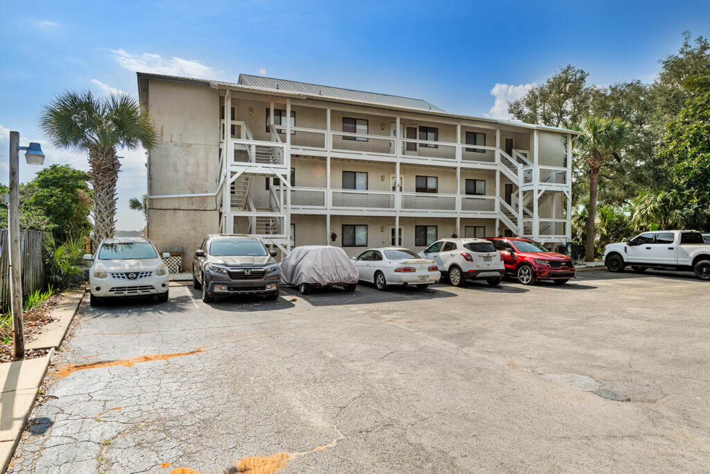 HERON LANDING - Residential