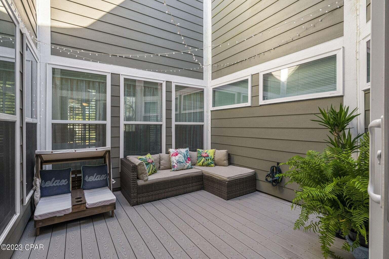 COLONY CLUB HARBOUR PH 2 - Residential