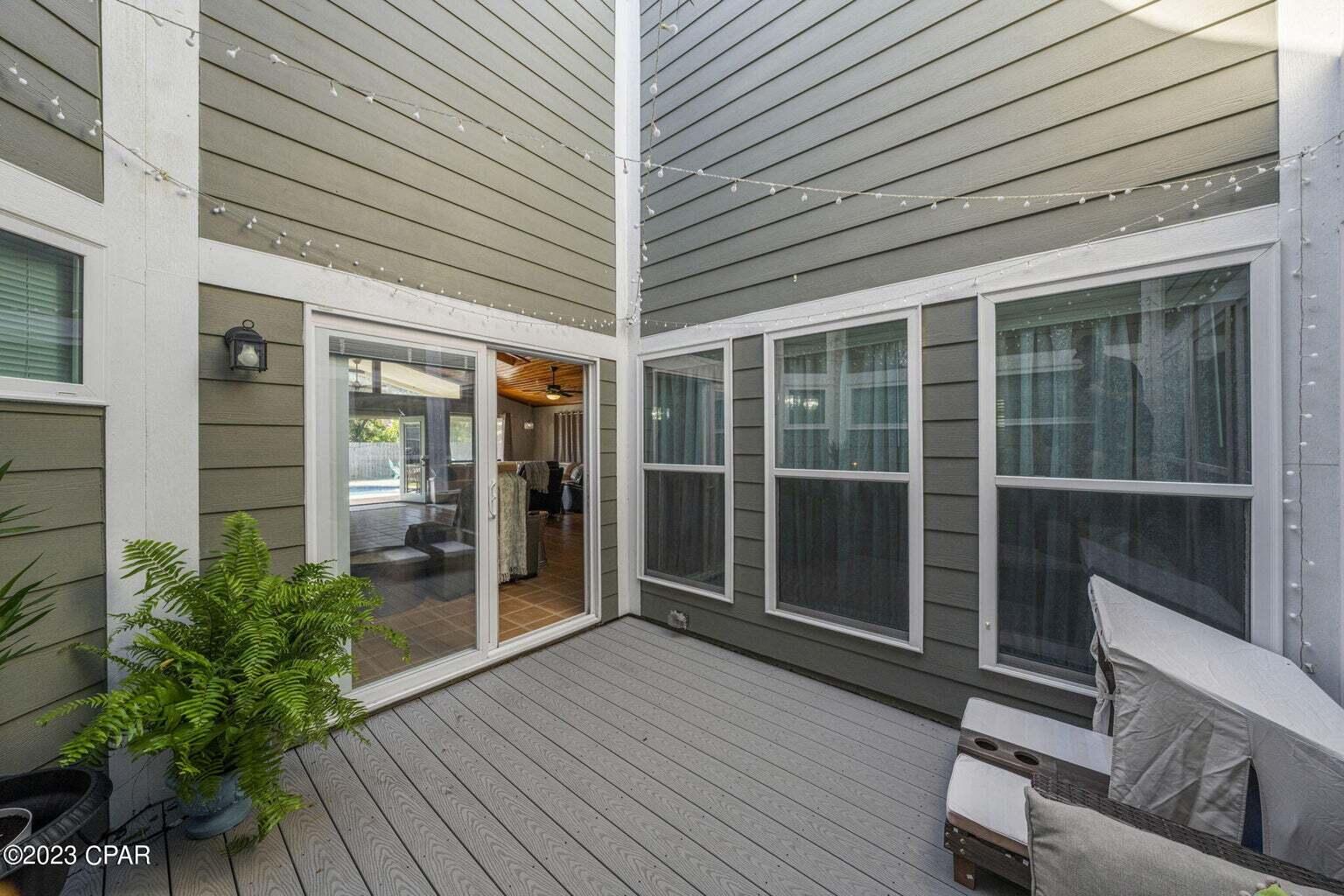 COLONY CLUB HARBOUR PH 2 - Residential