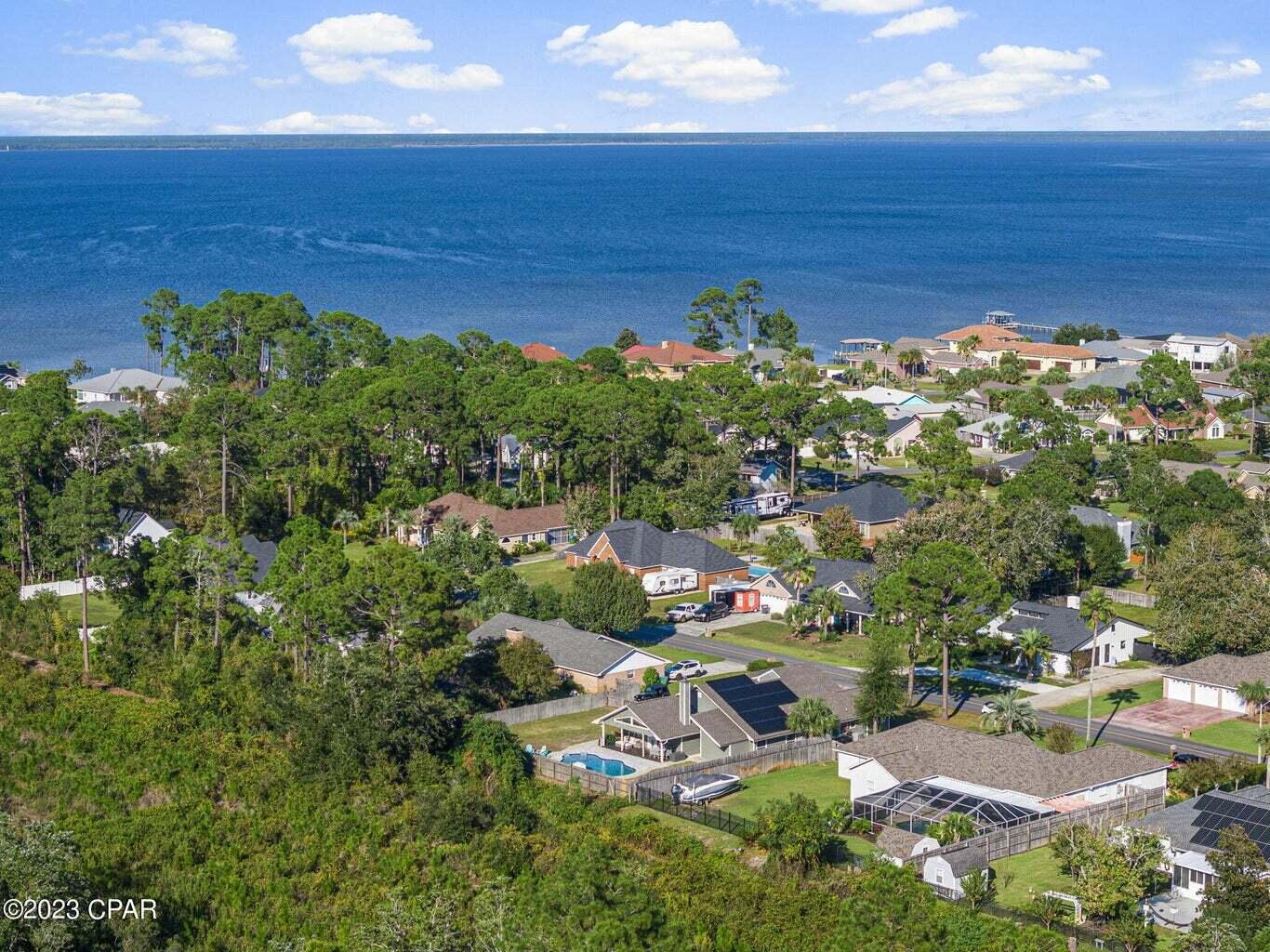 COLONY CLUB HARBOUR PH 2 - Residential