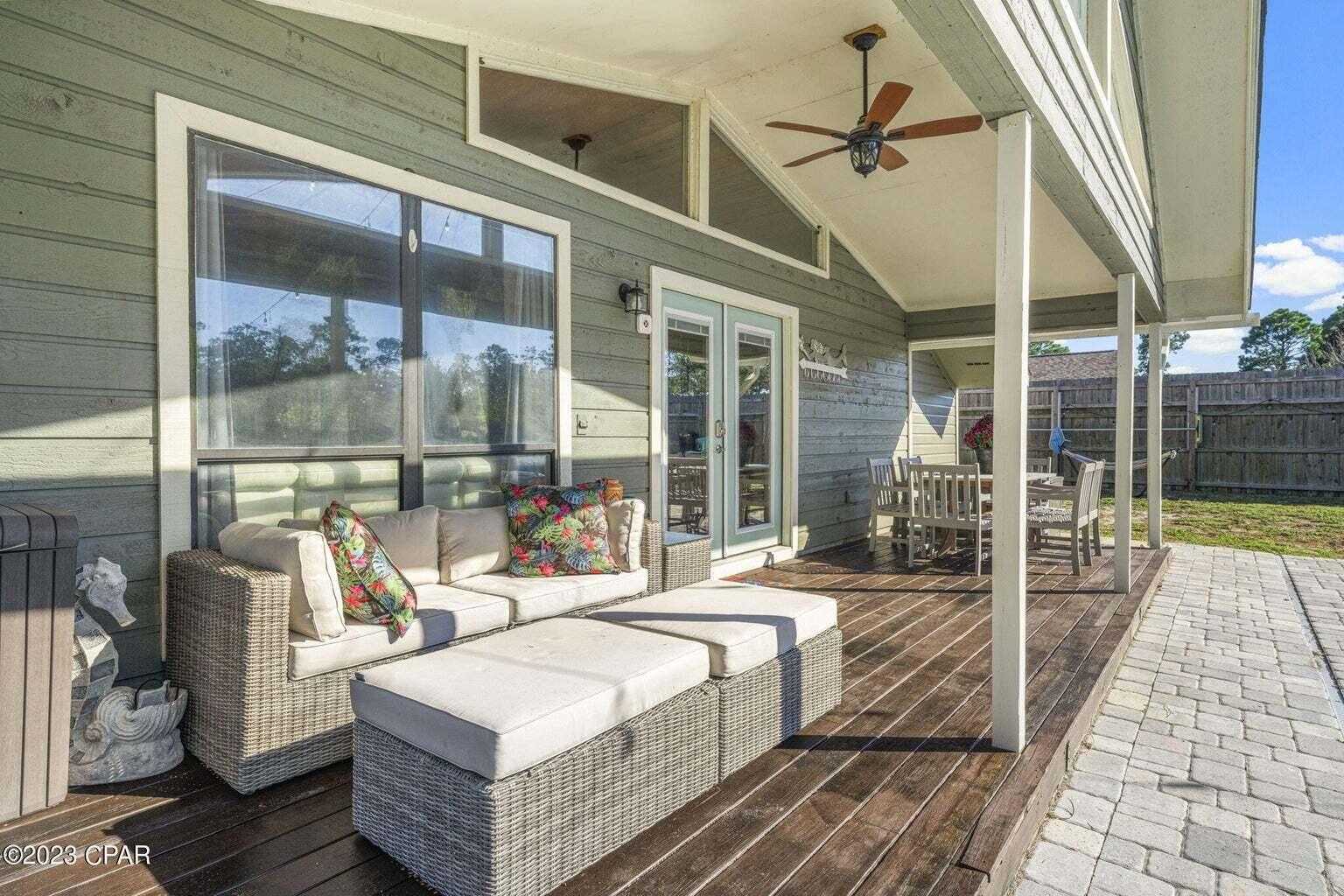 COLONY CLUB HARBOUR PH 2 - Residential