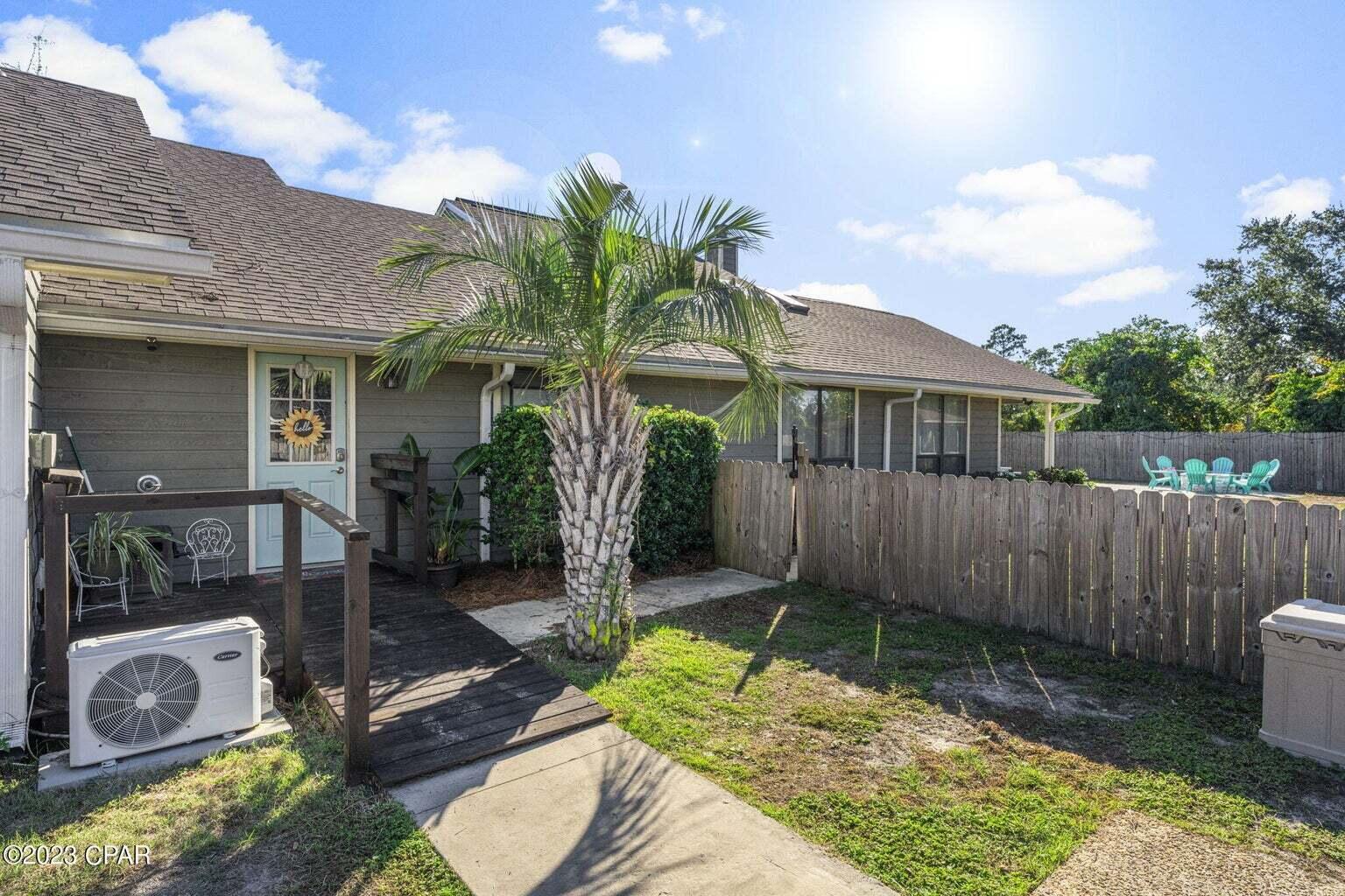 COLONY CLUB HARBOUR PH 2 - Residential