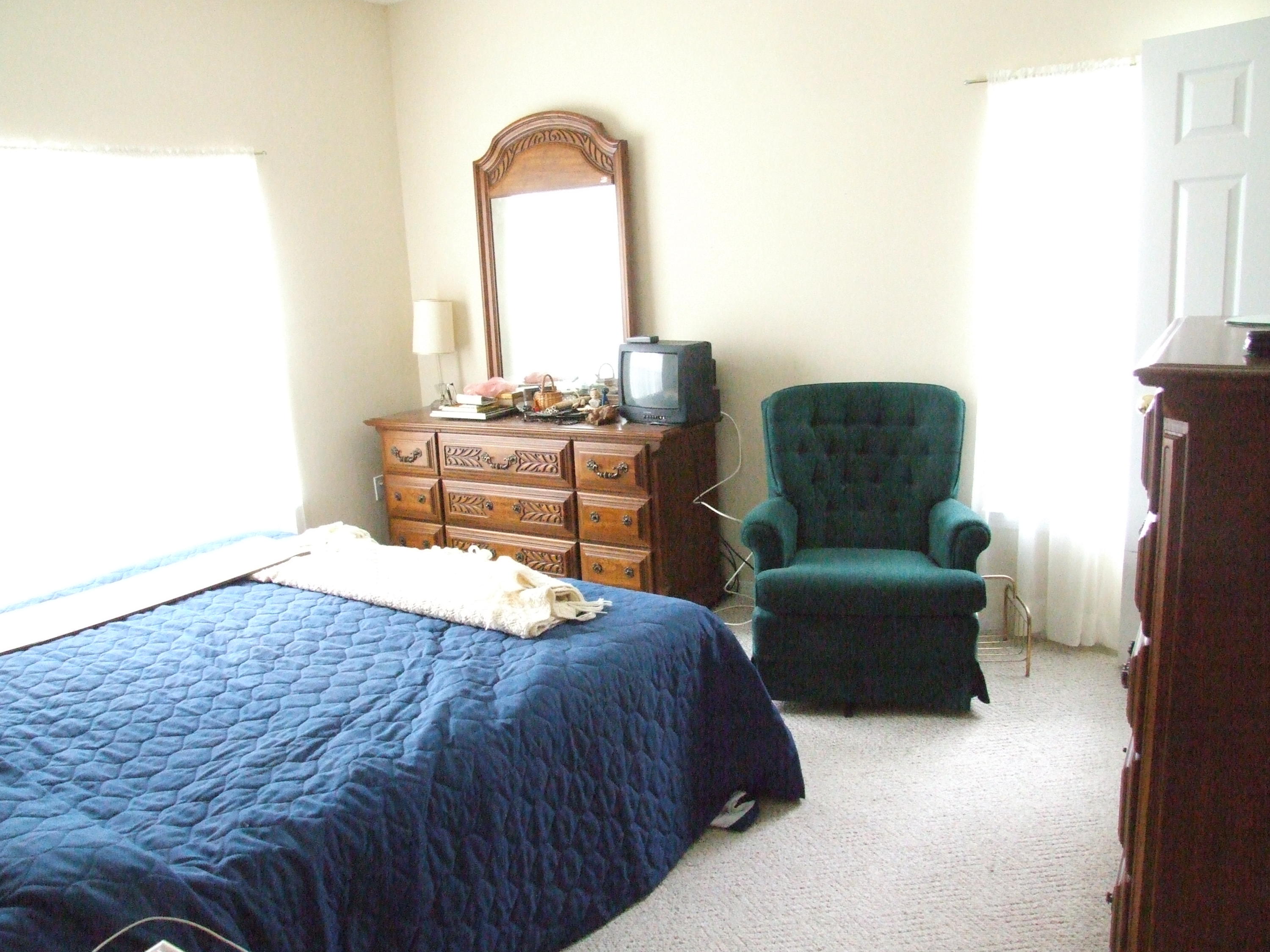 THE OAKS - Residential