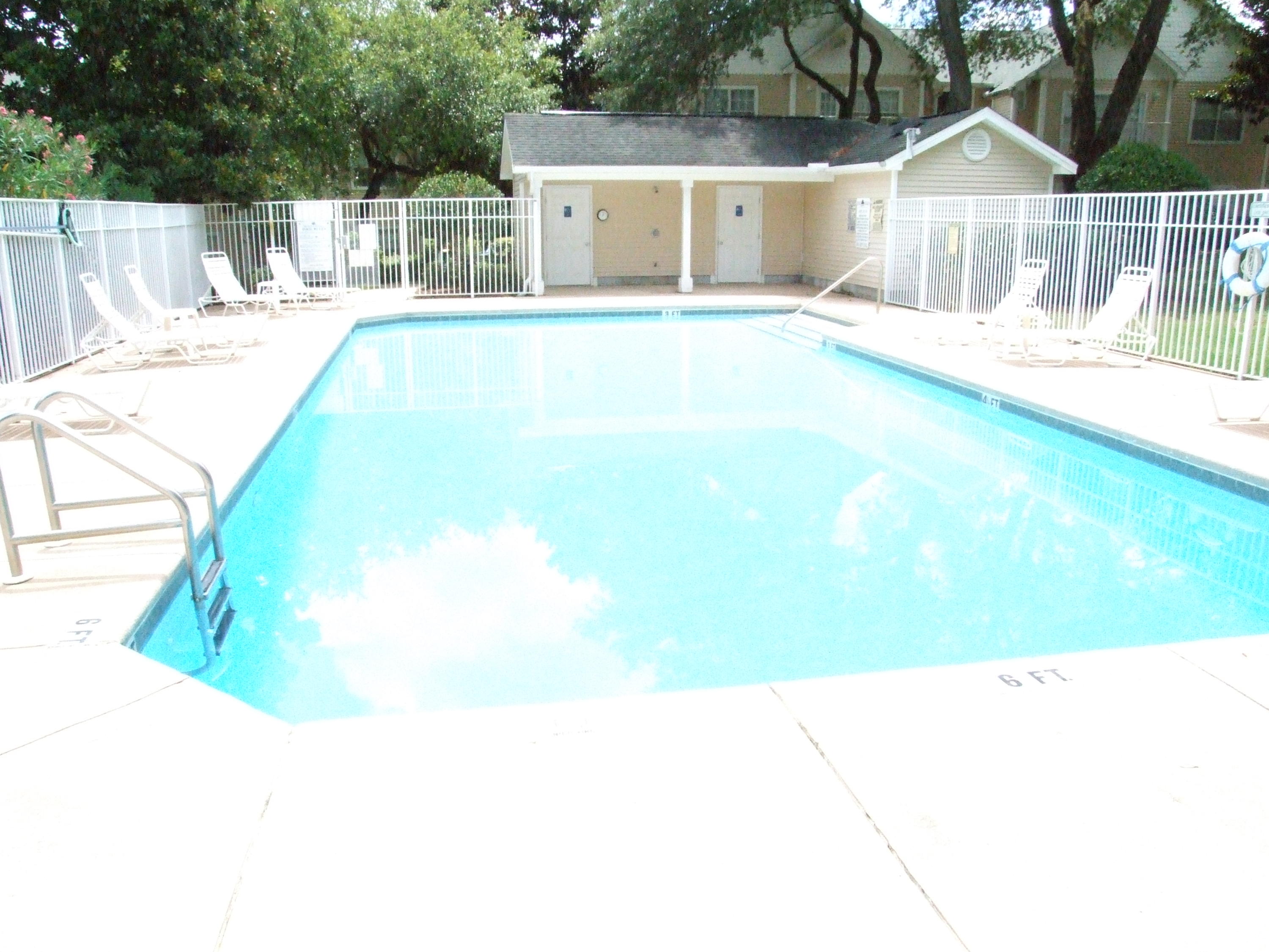 THE OAKS - Residential