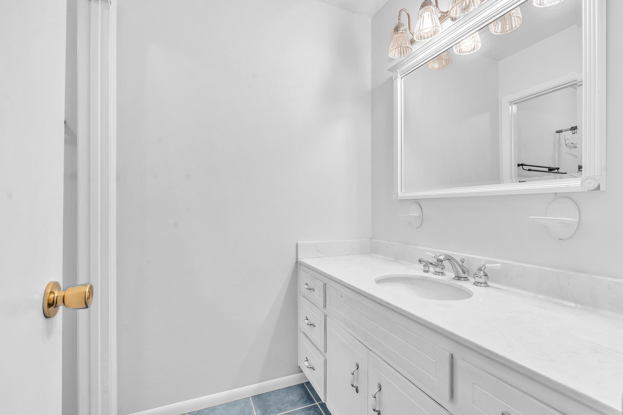 CARIBBEAN VILLAGE EAST 3 - Residential Lease