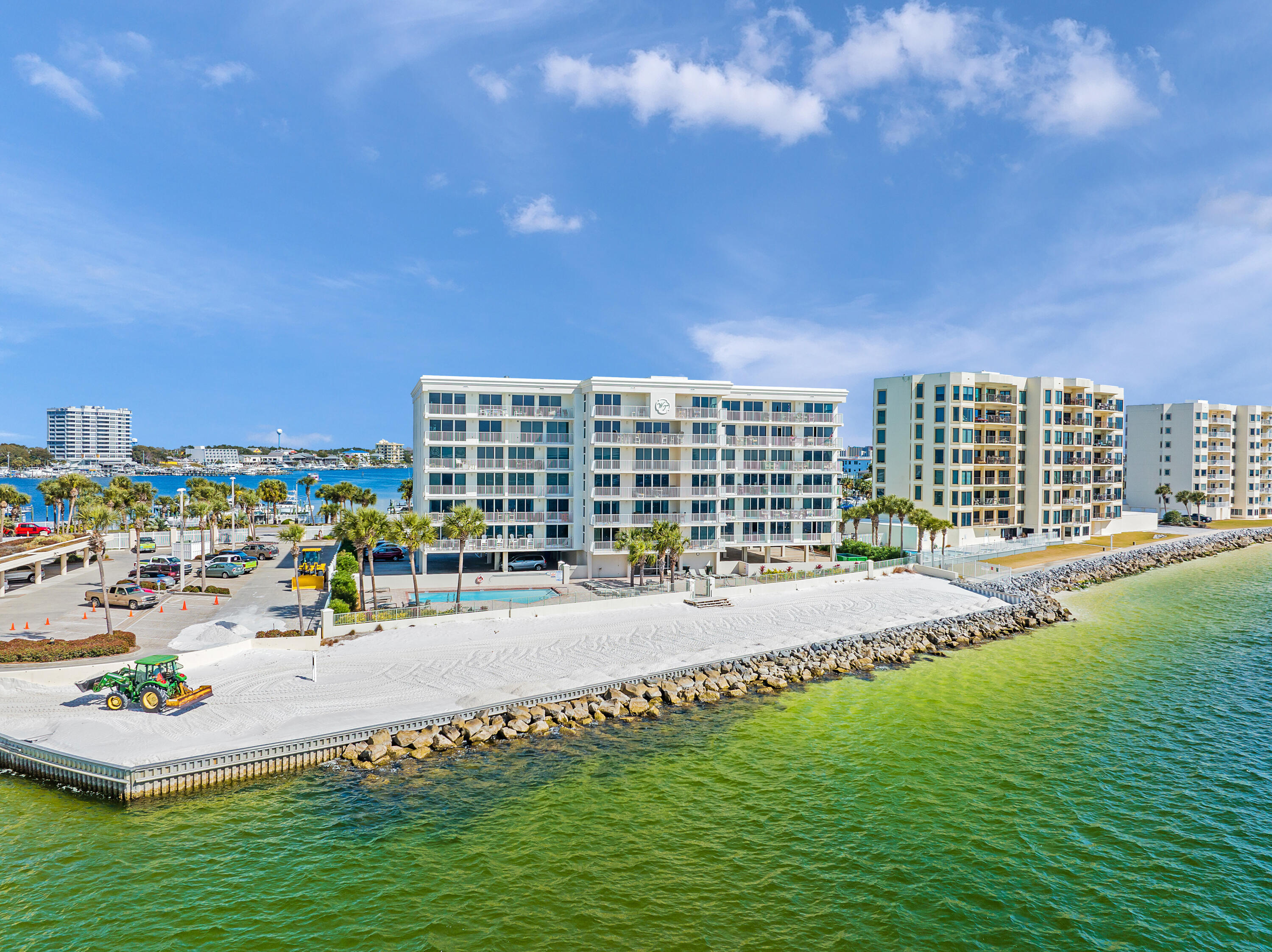 WATERVIEW TOWERS - Residential