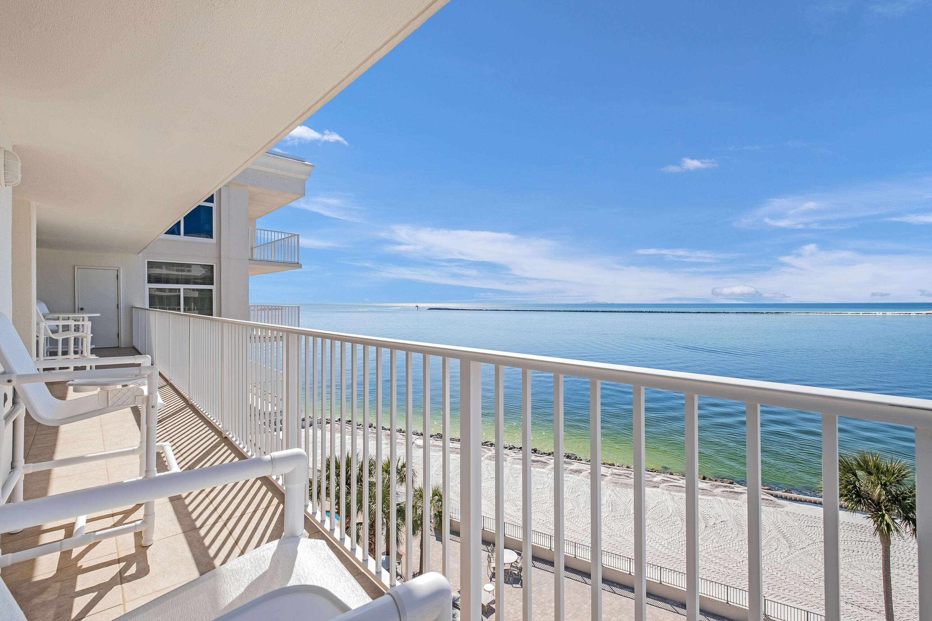 WATERVIEW TOWERS - Residential