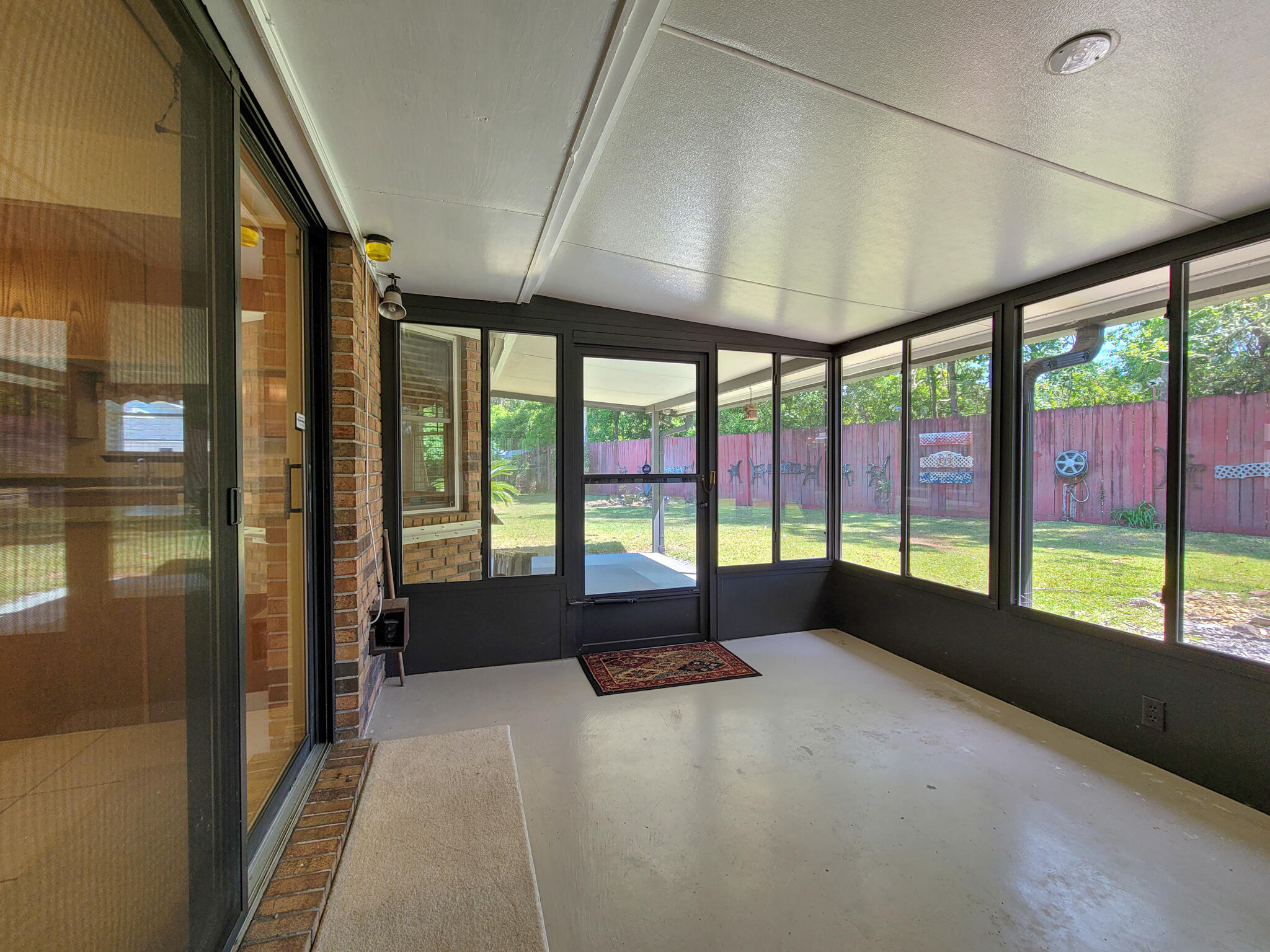 PINEDALE - Residential