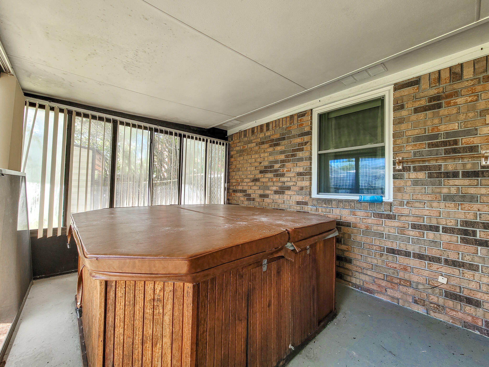 PINEDALE - Residential