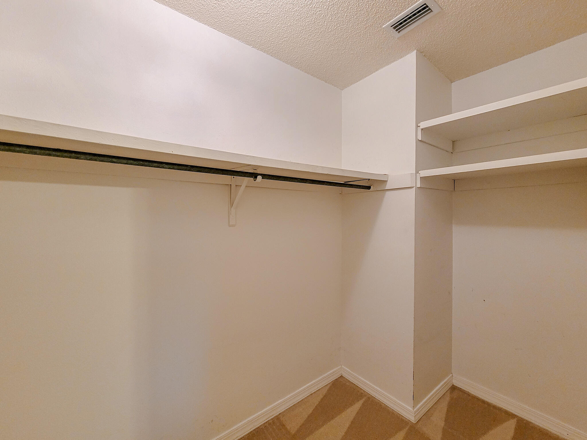 PINEDALE - Residential