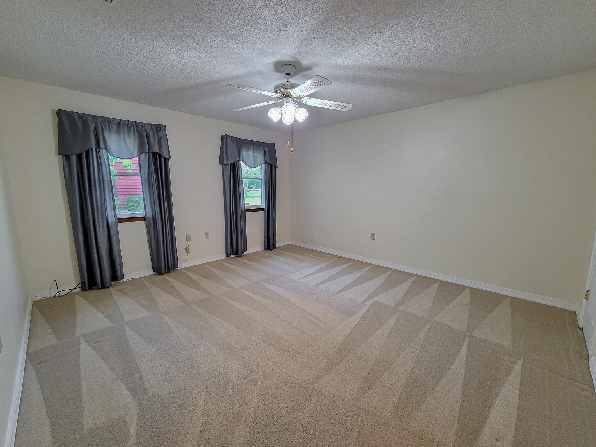 PINEDALE - Residential