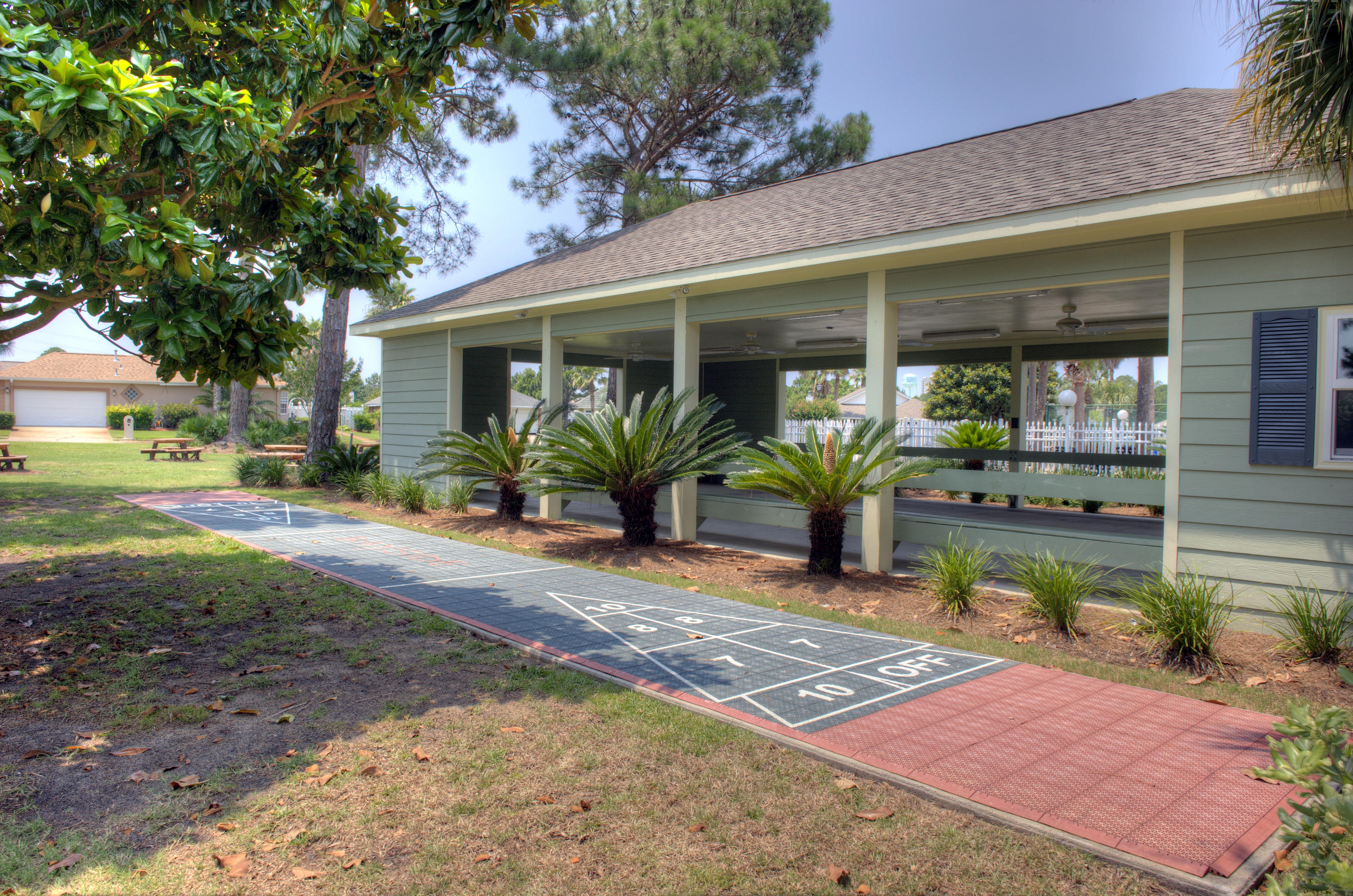 BAYSIDE - Residential