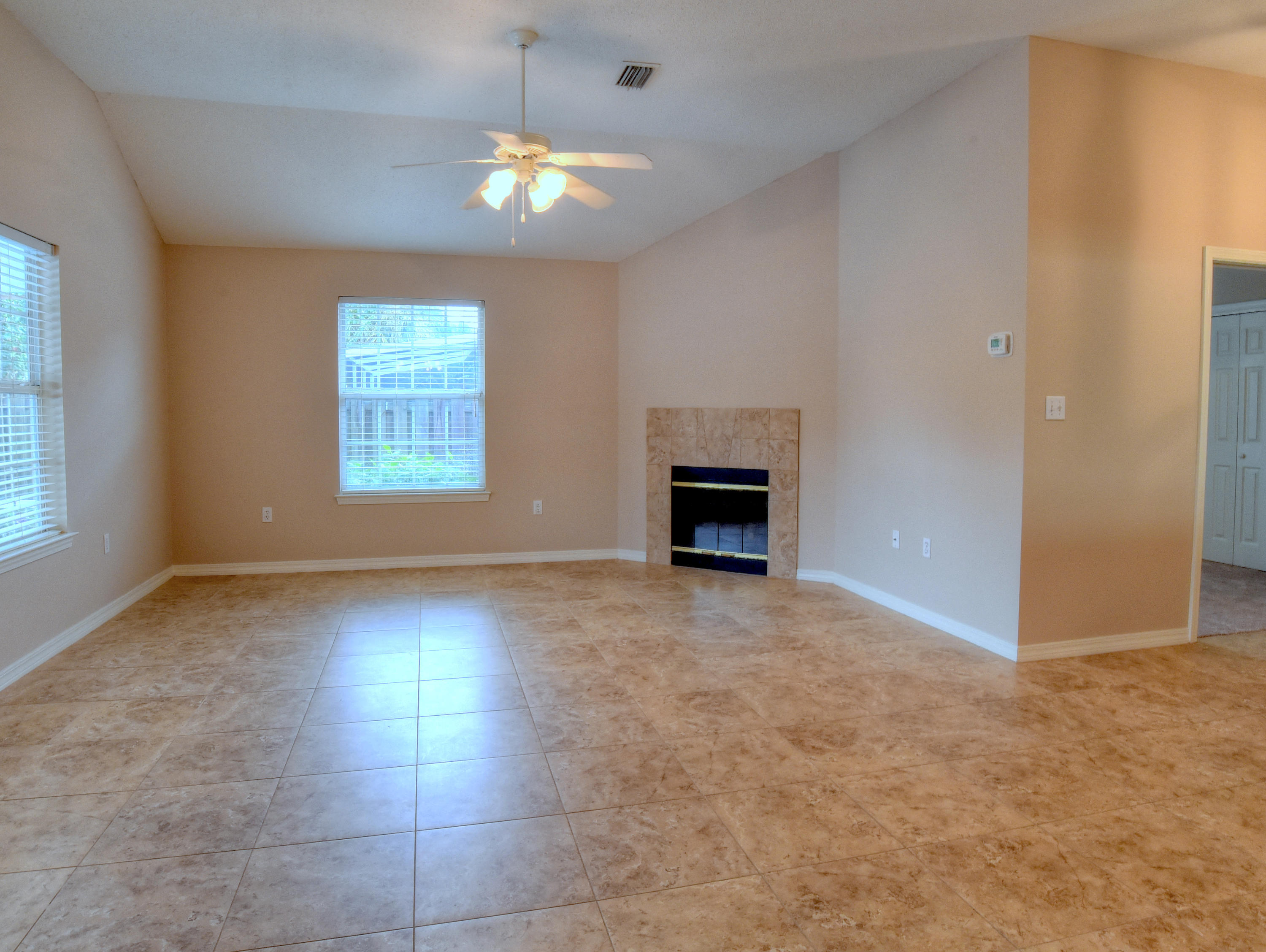 BAYSIDE - Residential