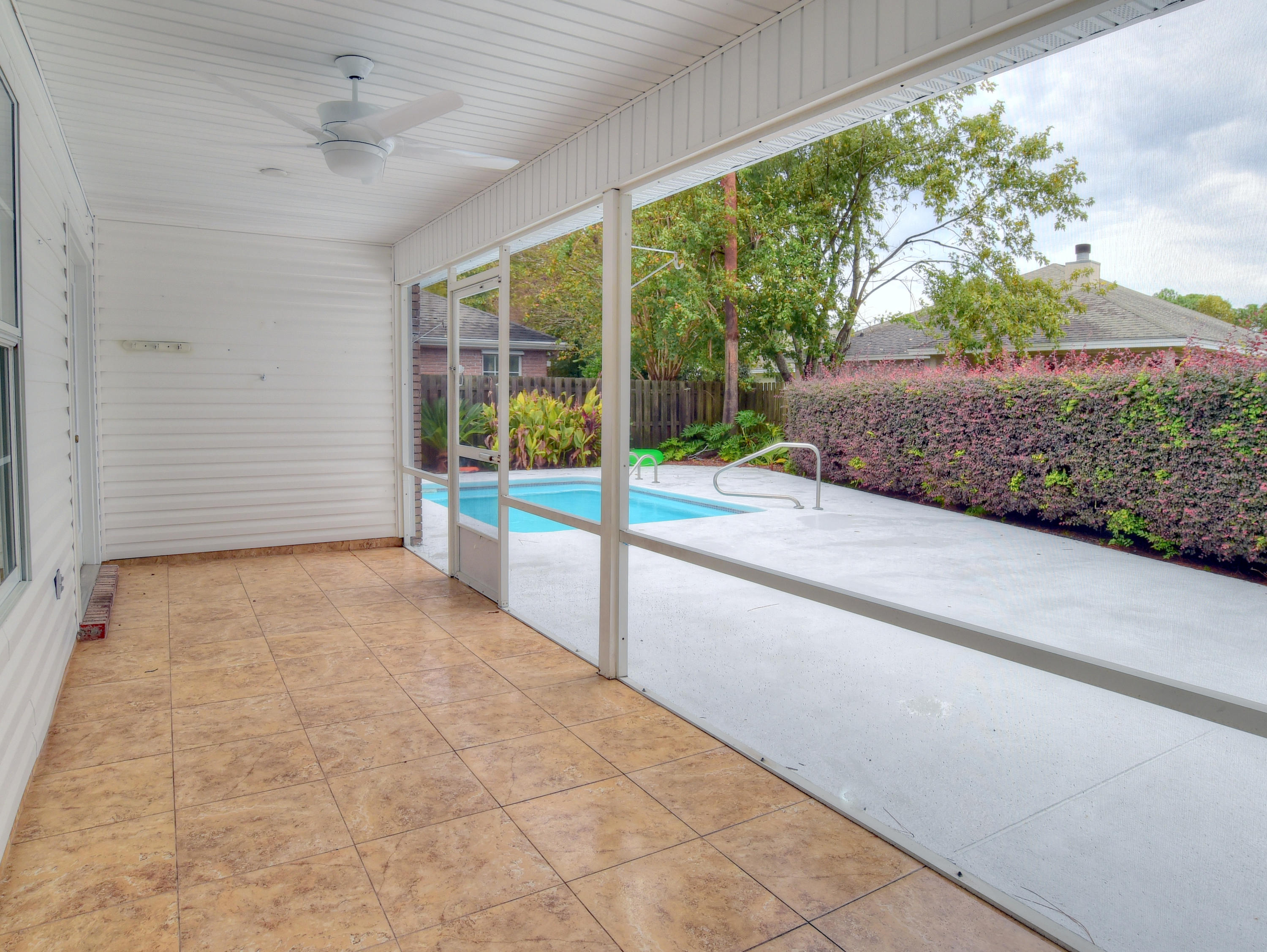 BAYSIDE - Residential