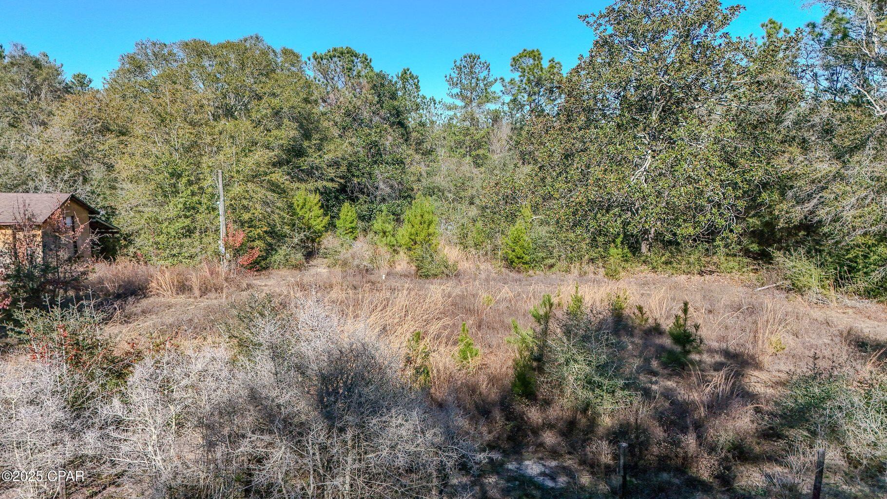 NO RECORDED SUBDIVISION - Land