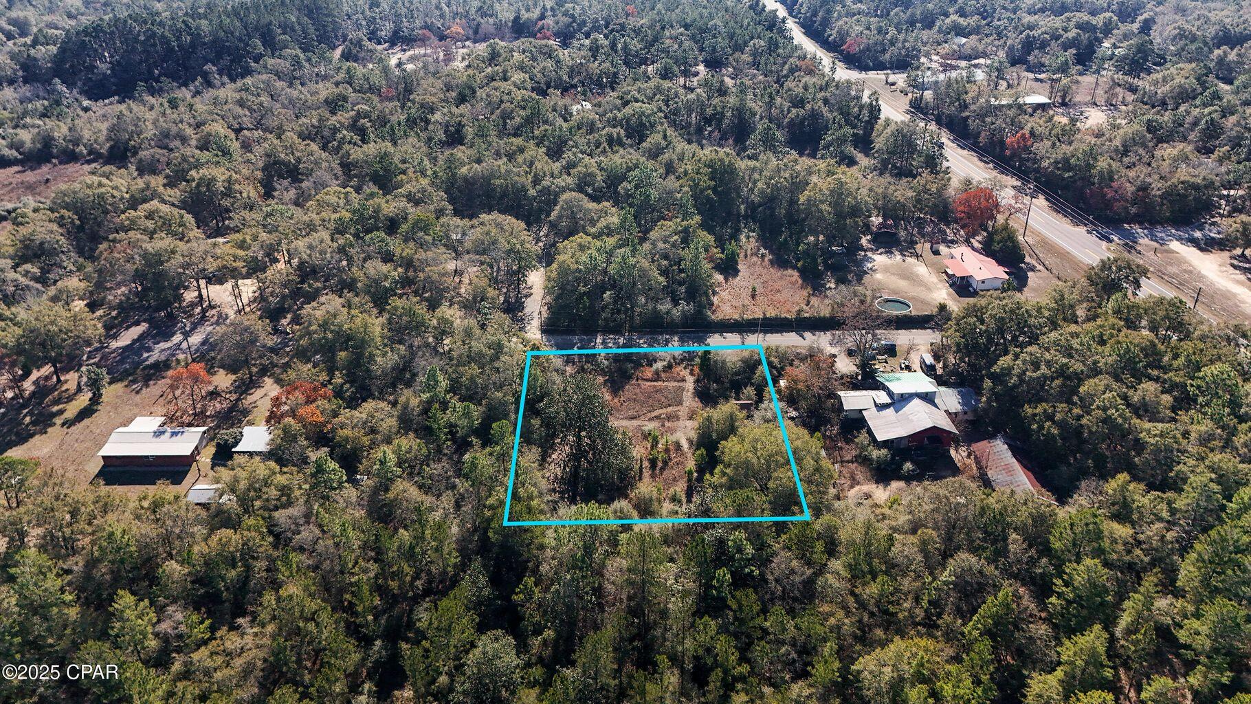 NO RECORDED SUBDIVISION - Land