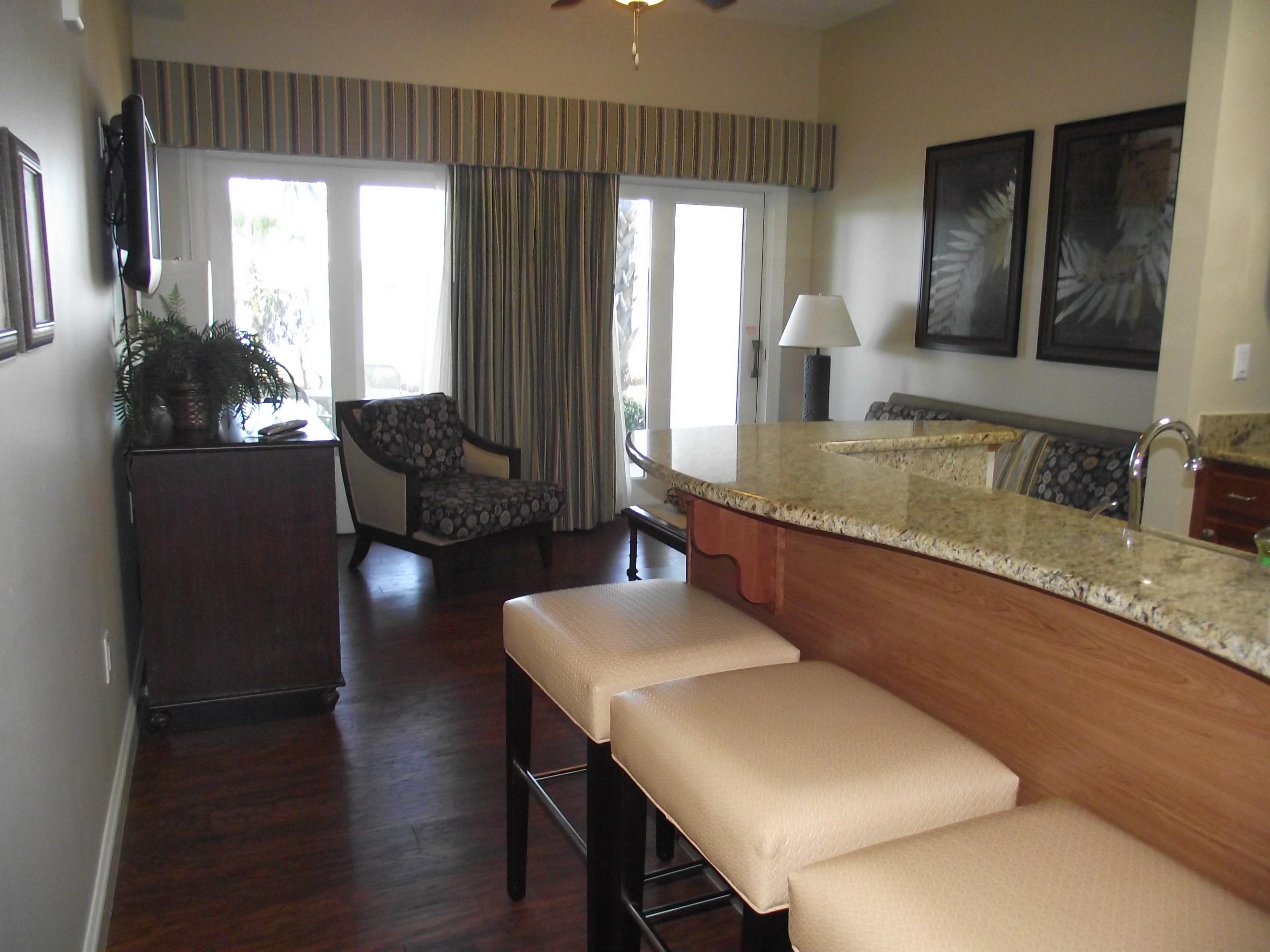 Carillon Beach Inn - Residential