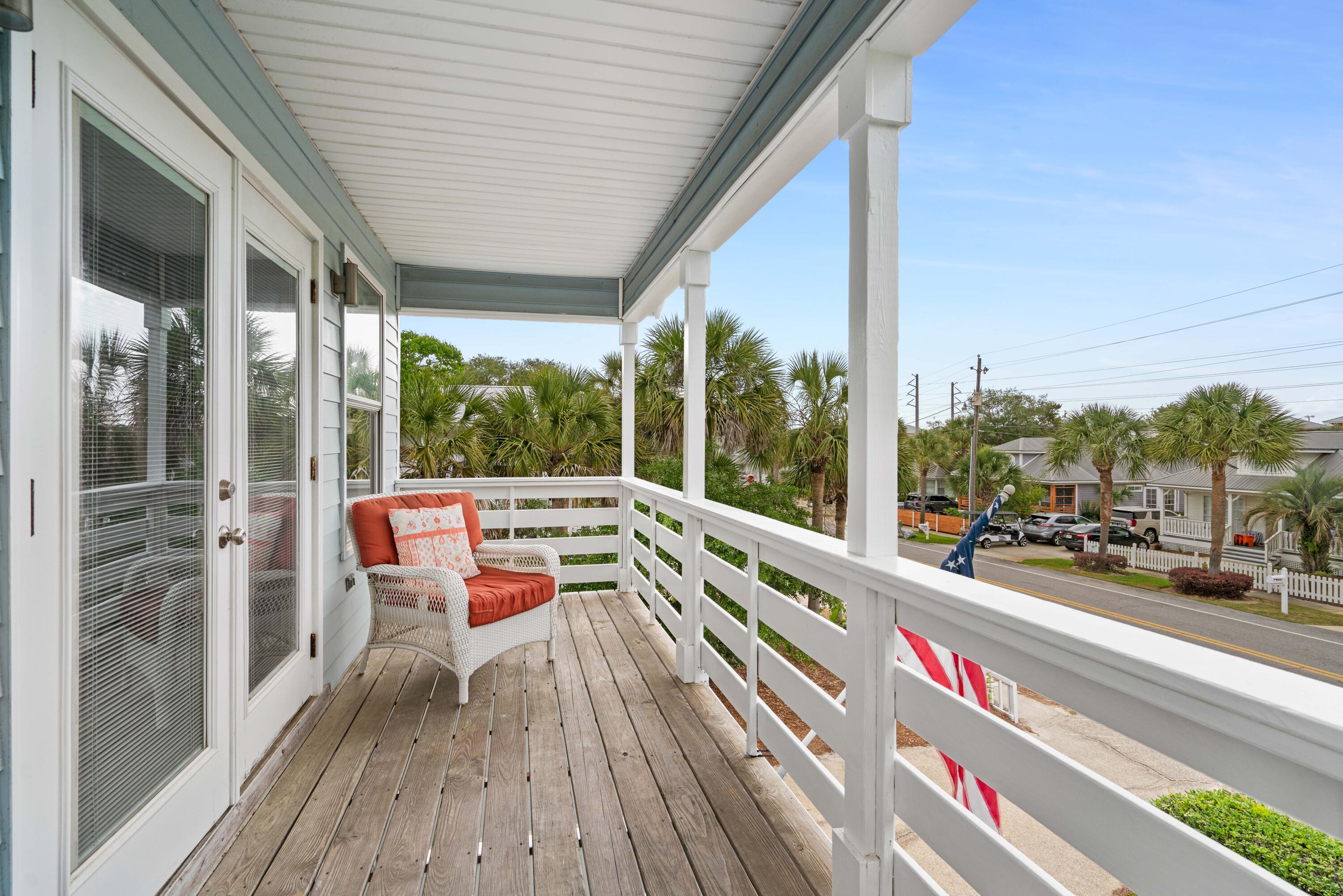 CRYSTAL BEACH - Residential