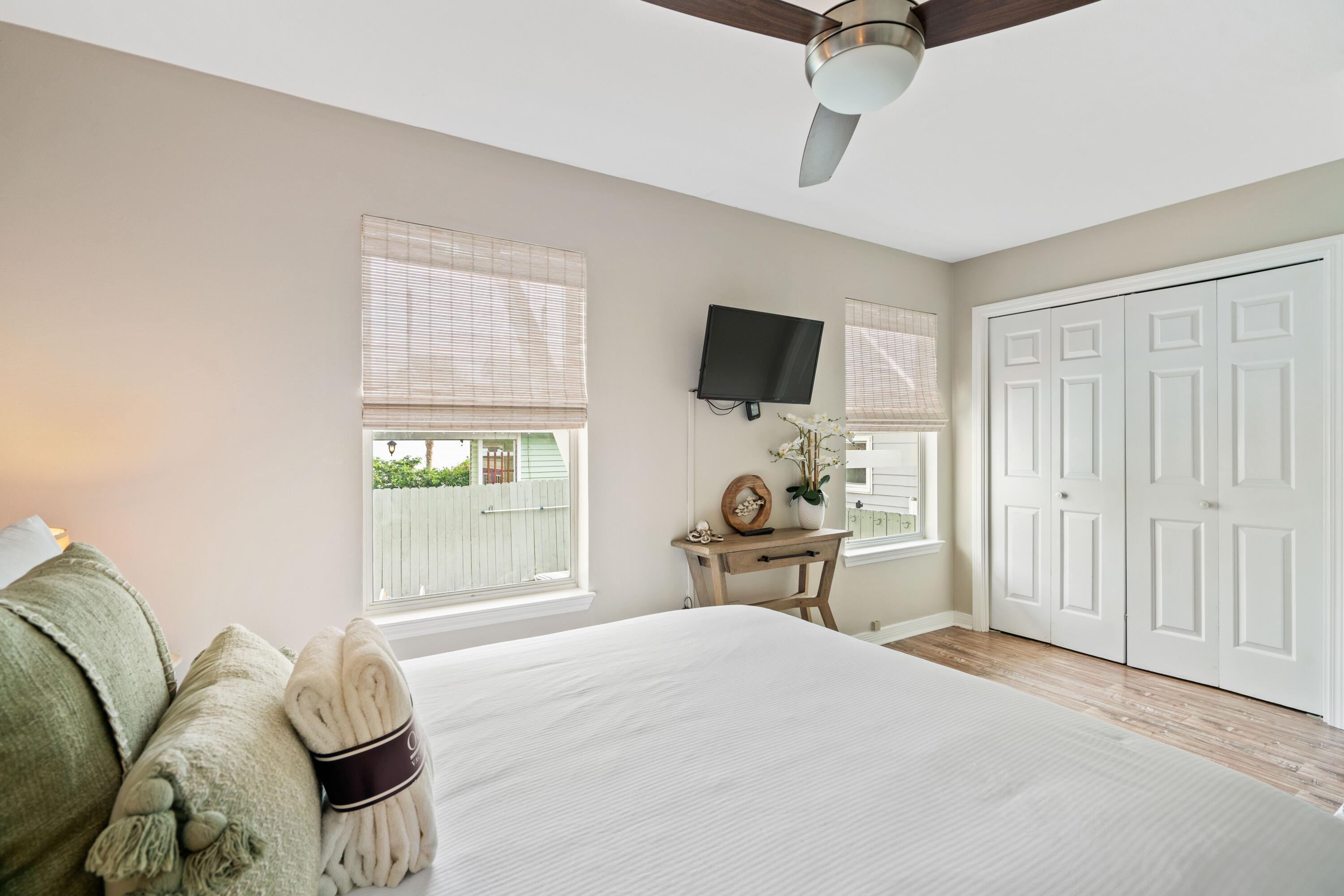CRYSTAL BEACH - Residential