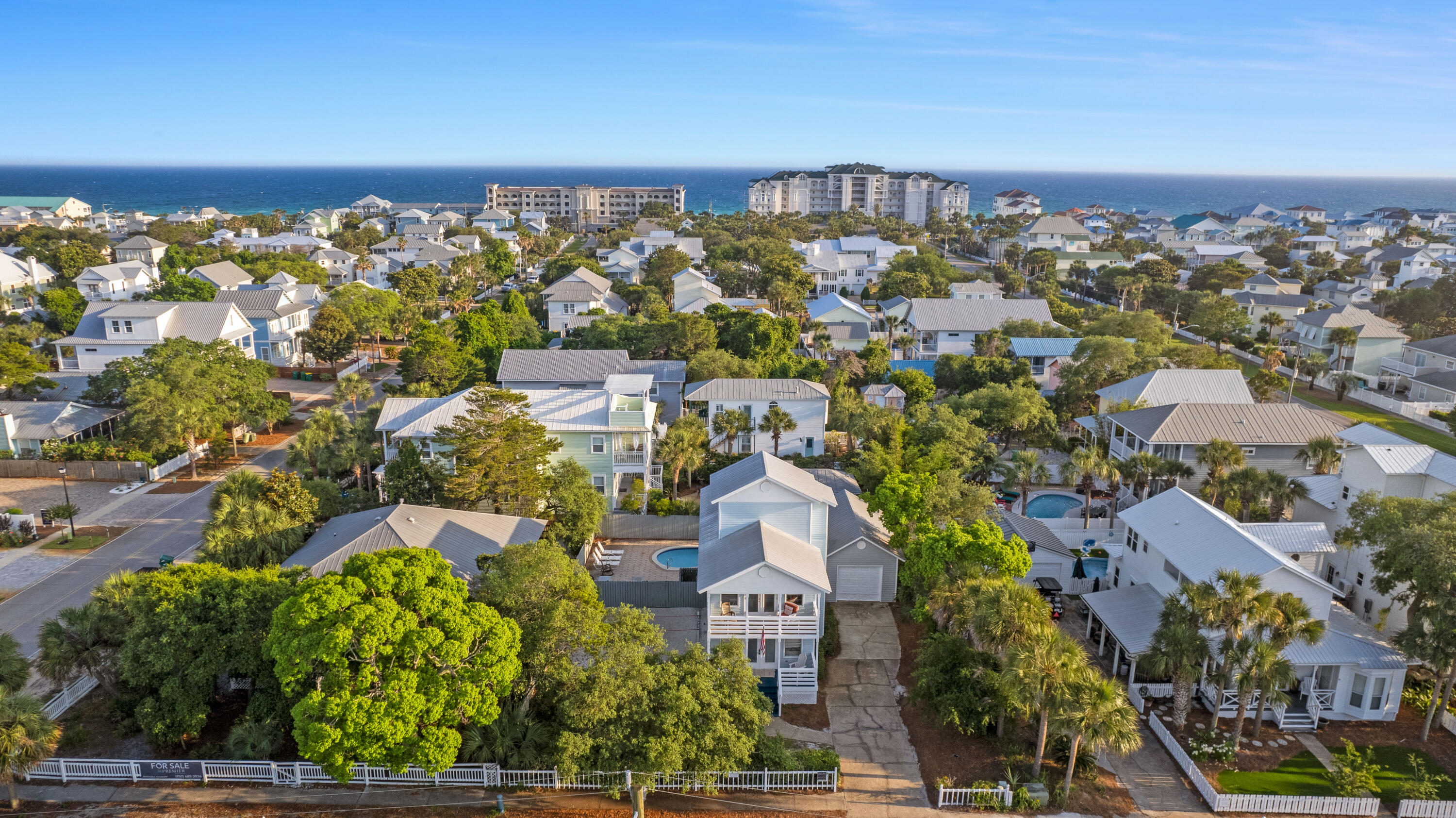 CRYSTAL BEACH - Residential
