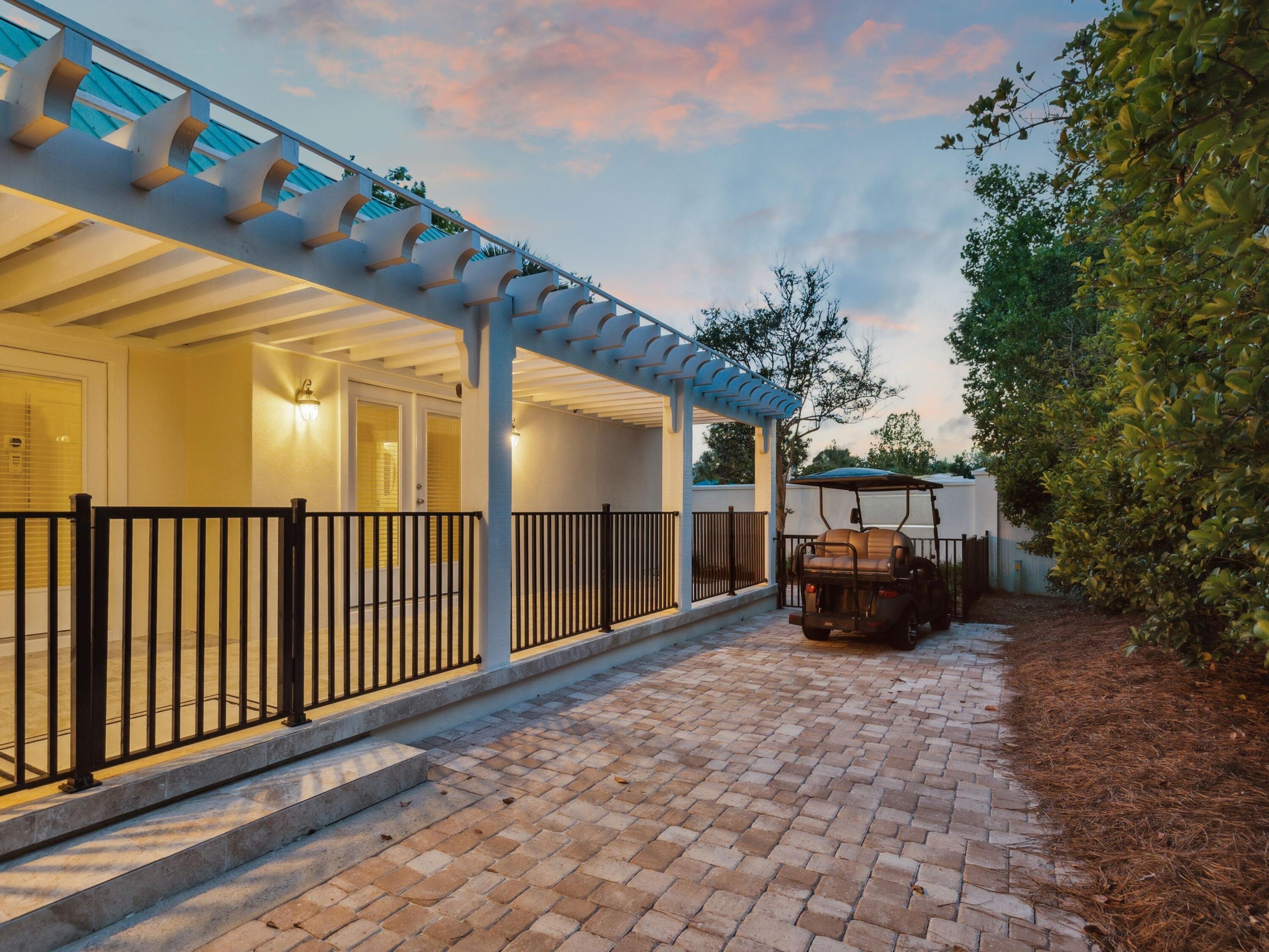 RUE CARIBE - Residential