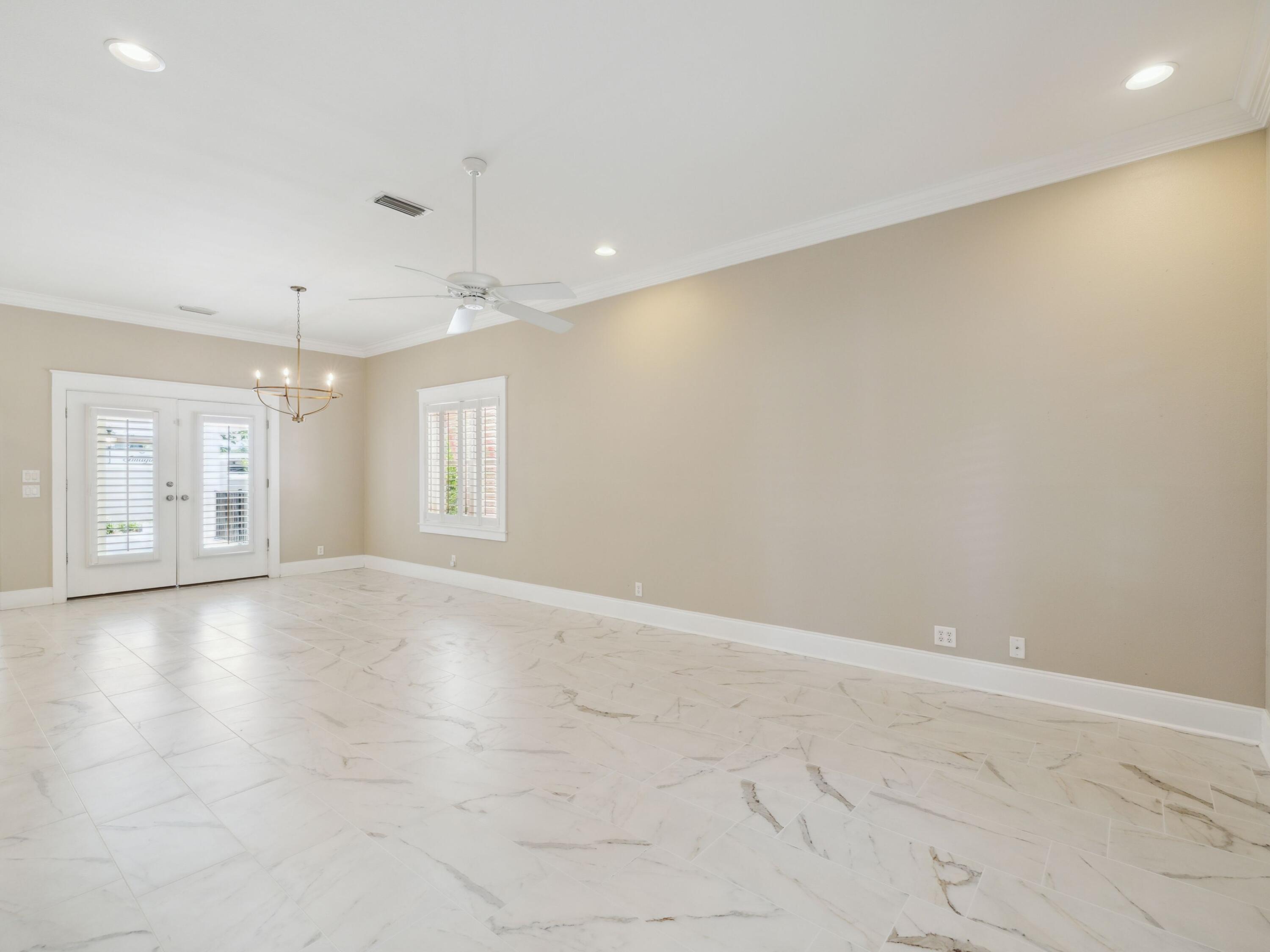 RUE CARIBE - Residential