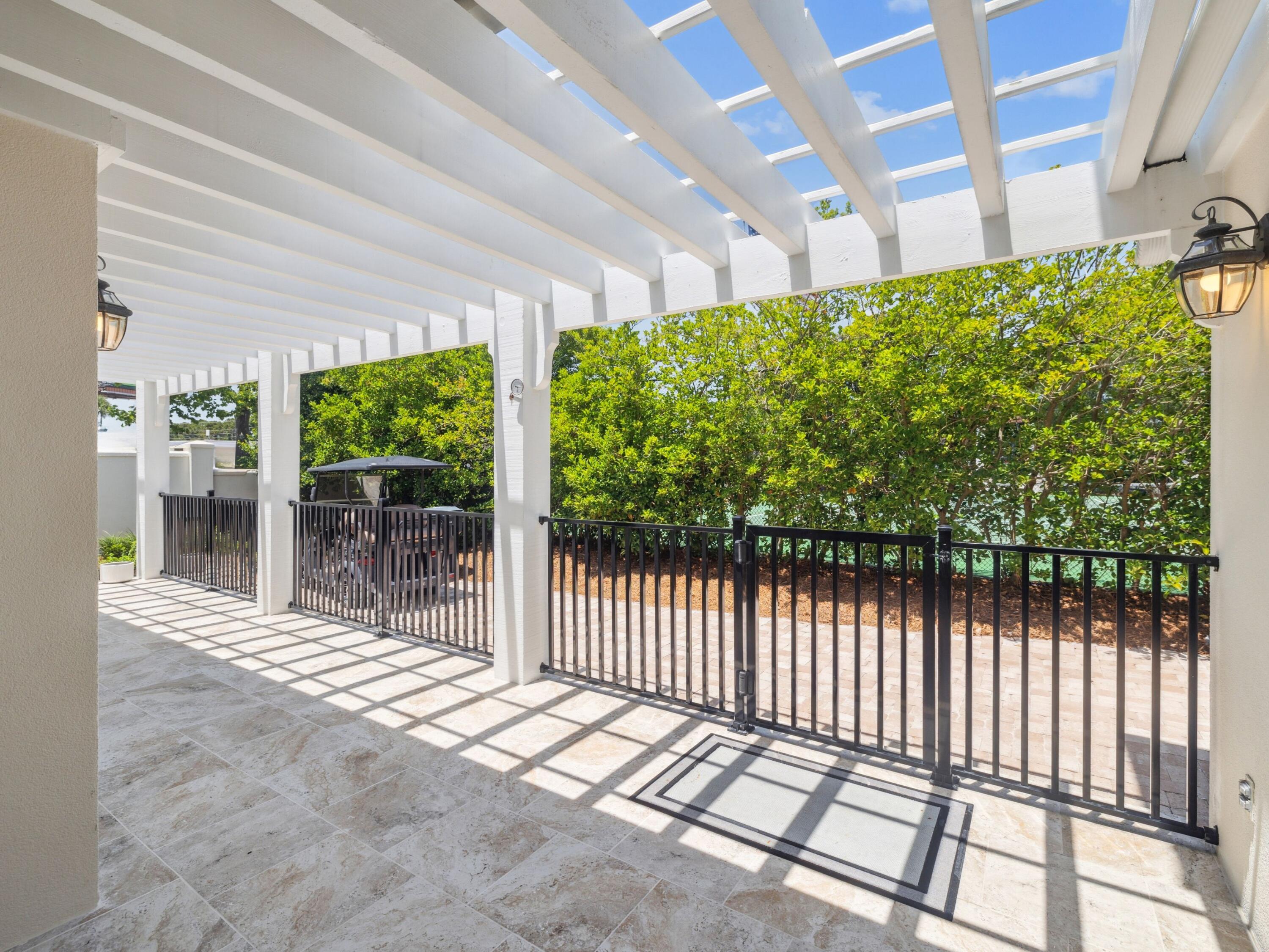 RUE CARIBE - Residential