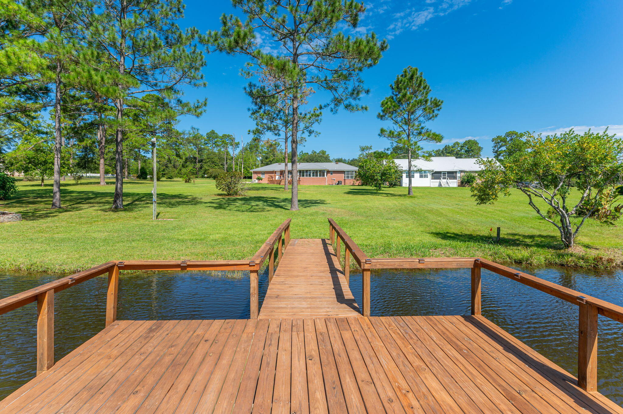 TEN LAKE ESTATES UNIT 2 - Residential