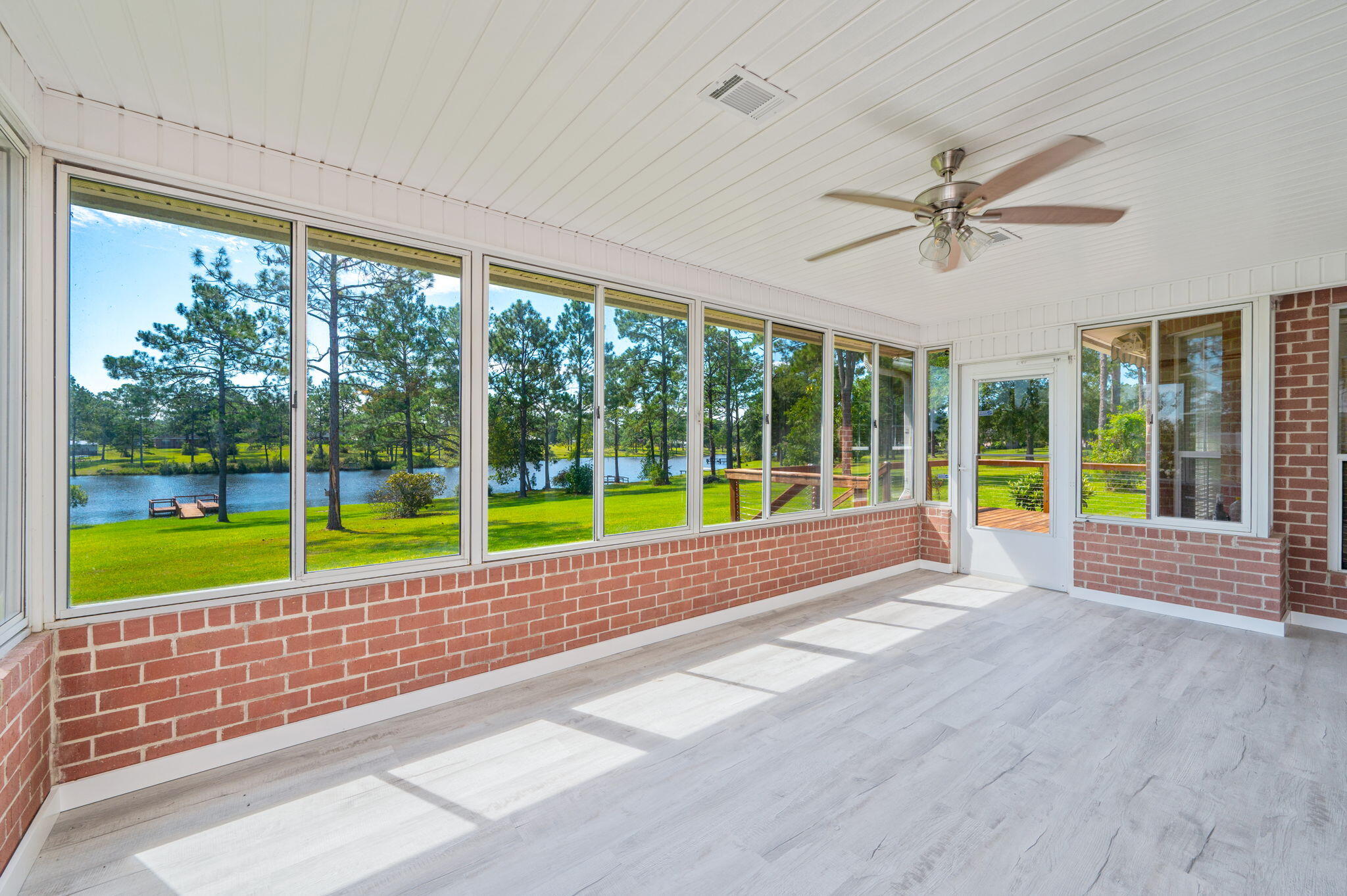 TEN LAKE ESTATES UNIT 2 - Residential
