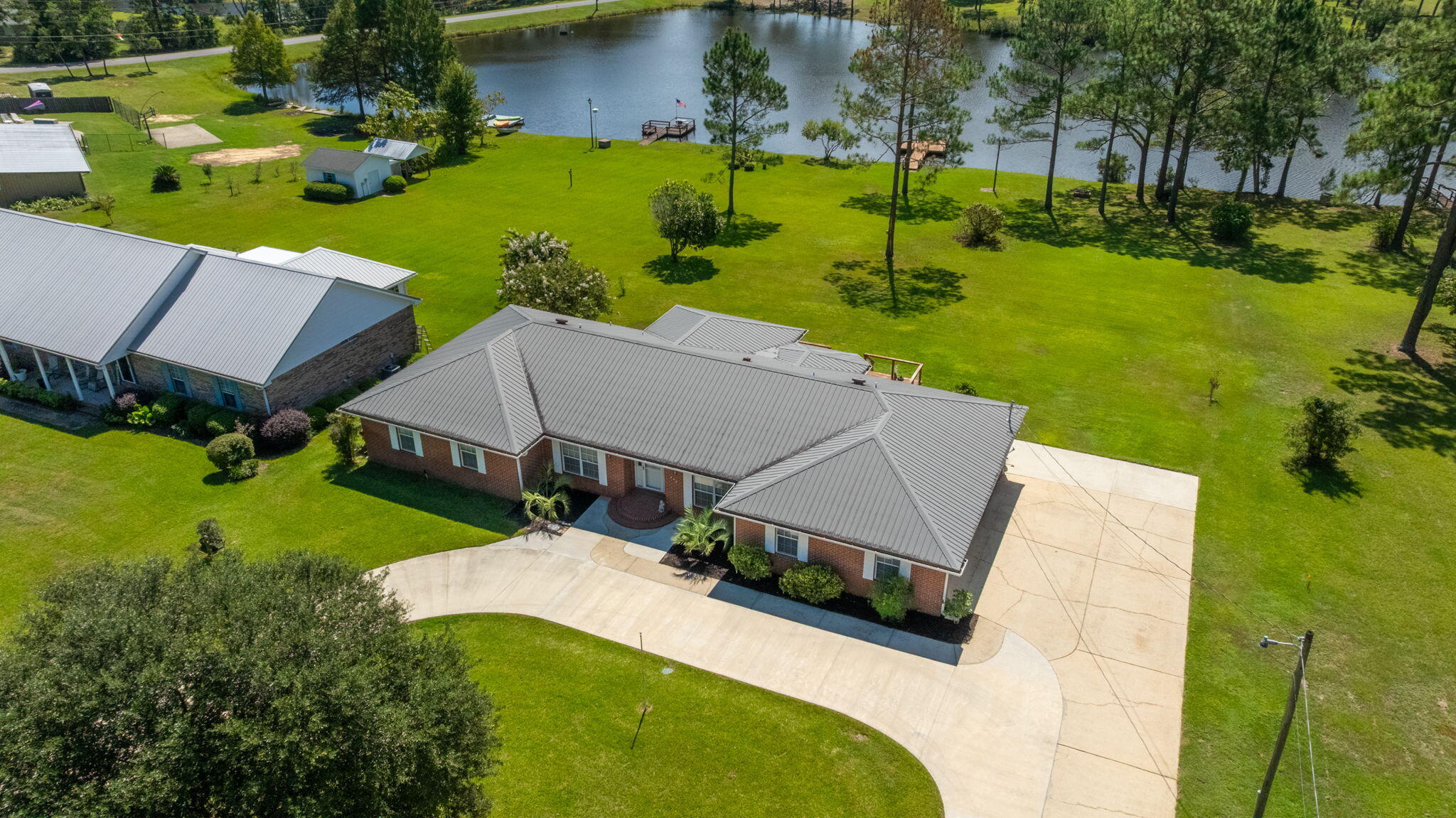 TEN LAKE ESTATES UNIT 2 - Residential
