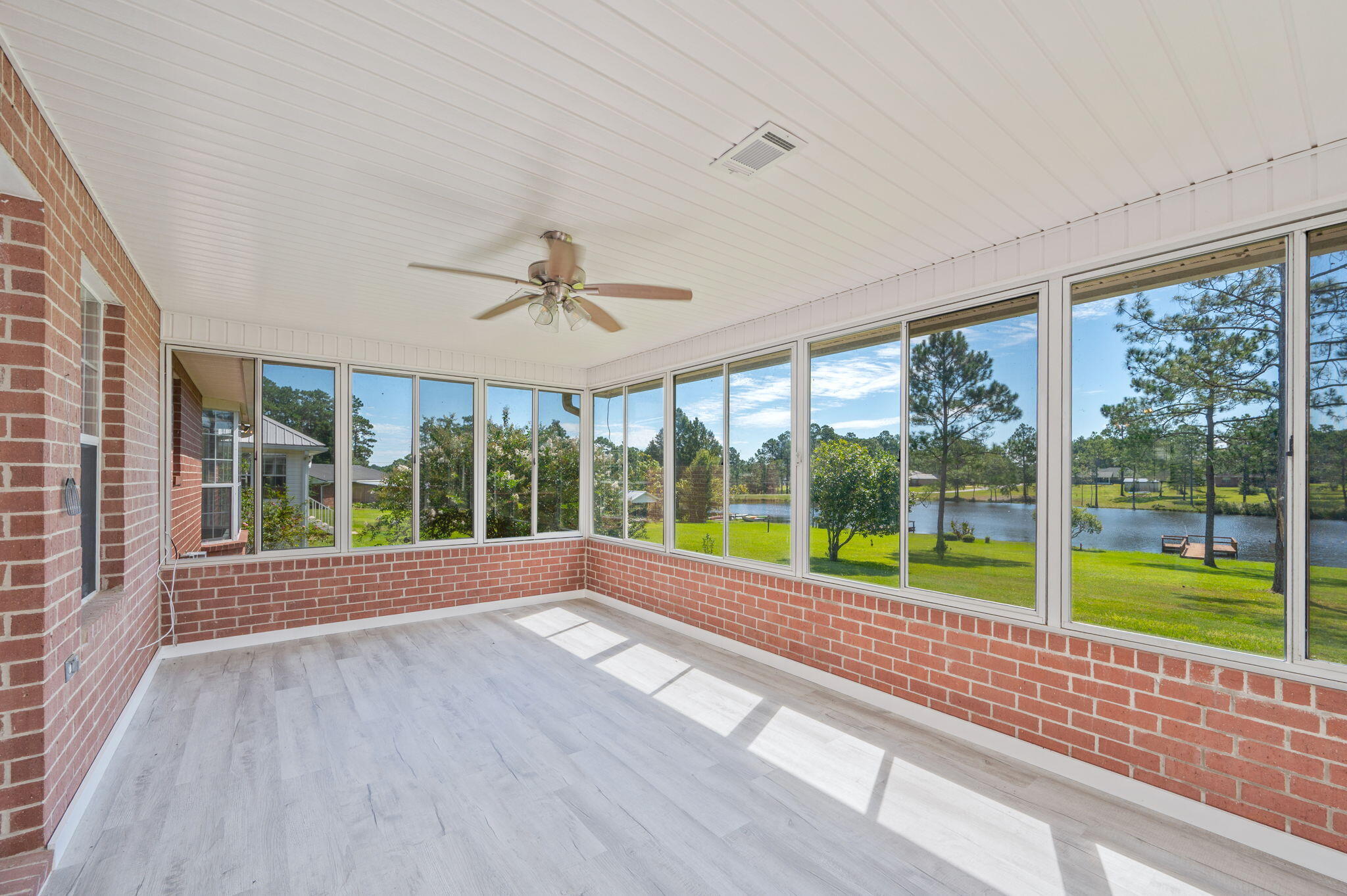 TEN LAKE ESTATES UNIT 2 - Residential