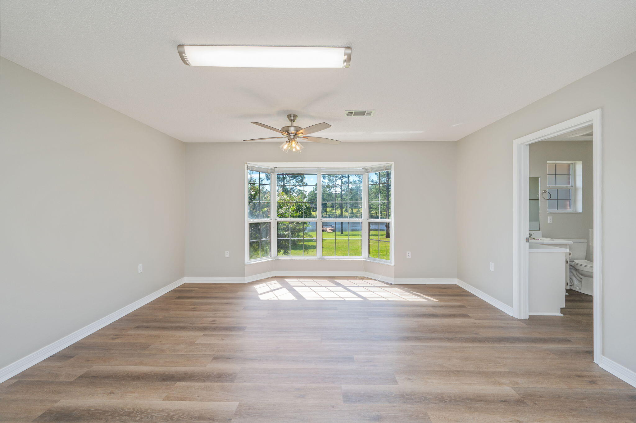 TEN LAKE ESTATES UNIT 2 - Residential