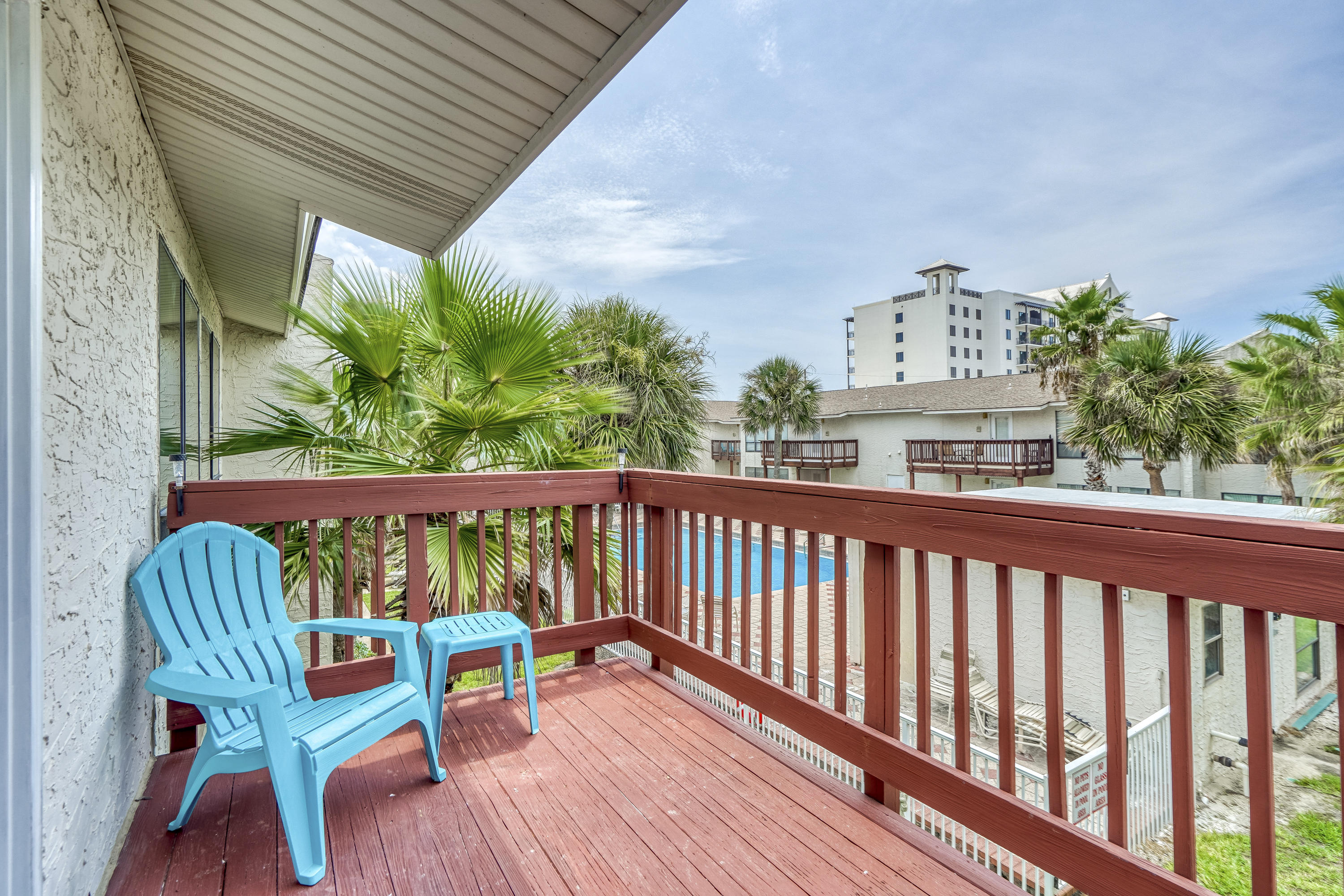 BEACHVIEW CONDOMINIUM - Residential