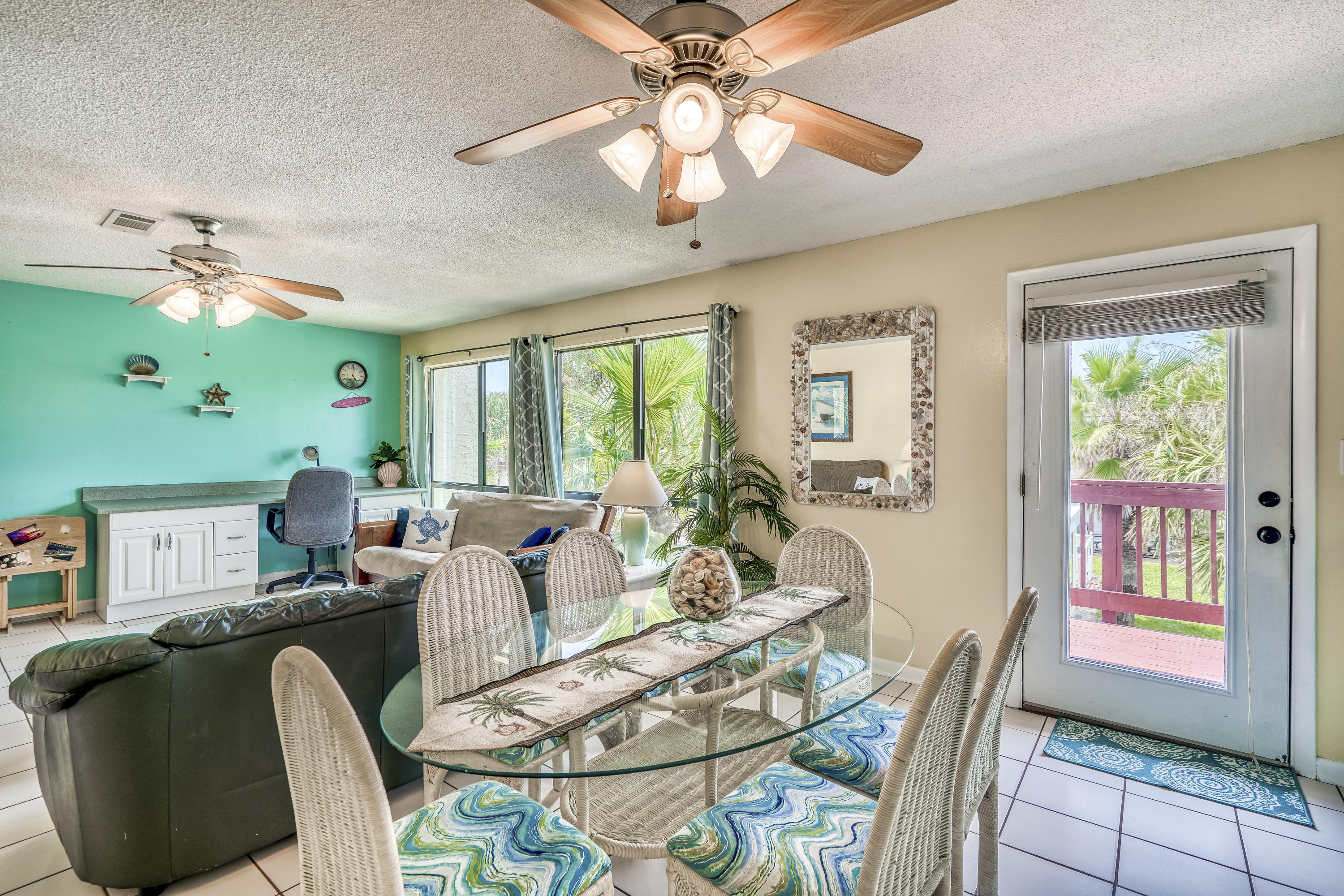 BEACHVIEW CONDOMINIUM - Residential