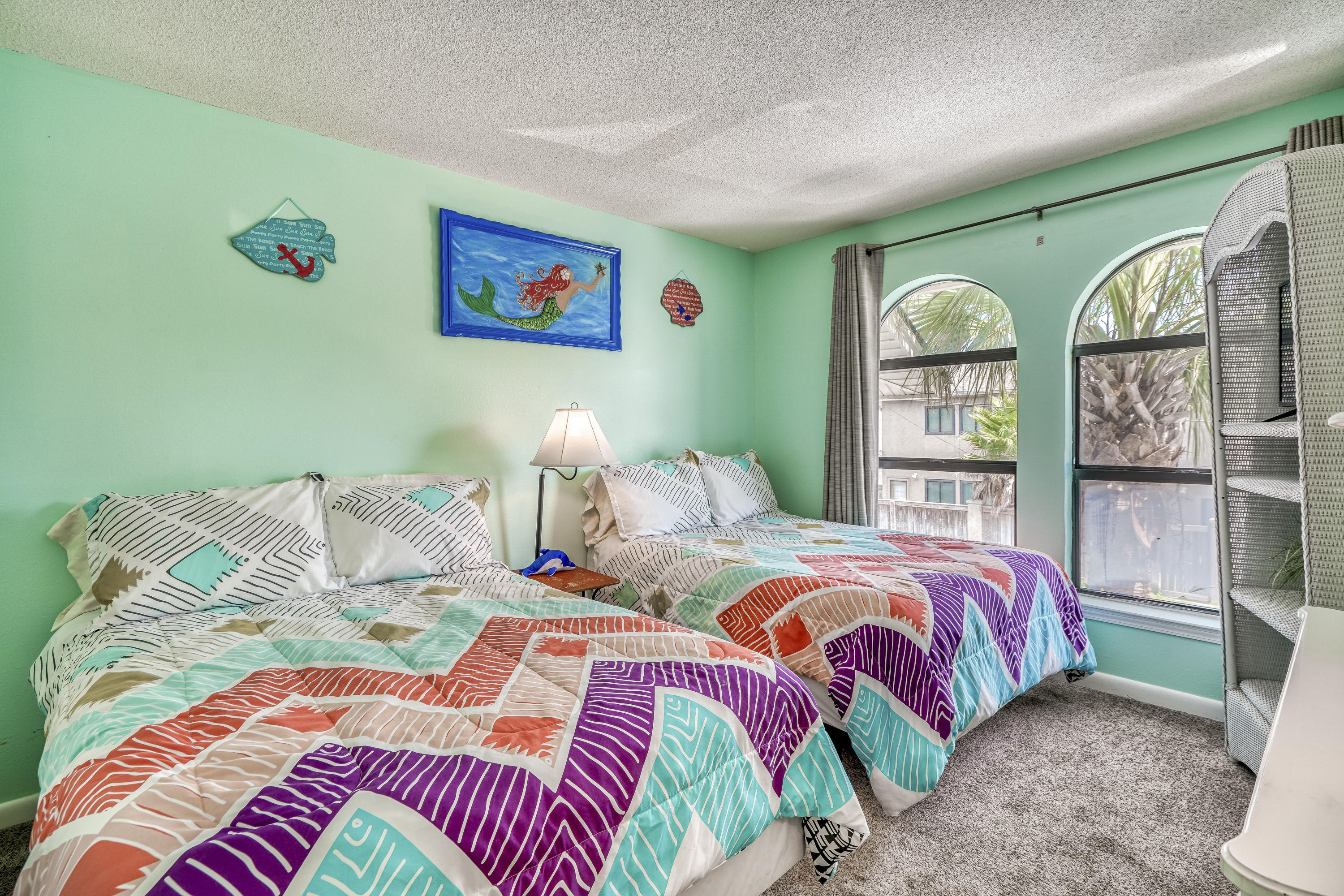 BEACHVIEW CONDOMINIUM - Residential