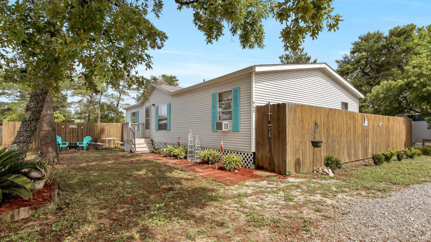 LAGUNA BEACH ESTATES - Residential