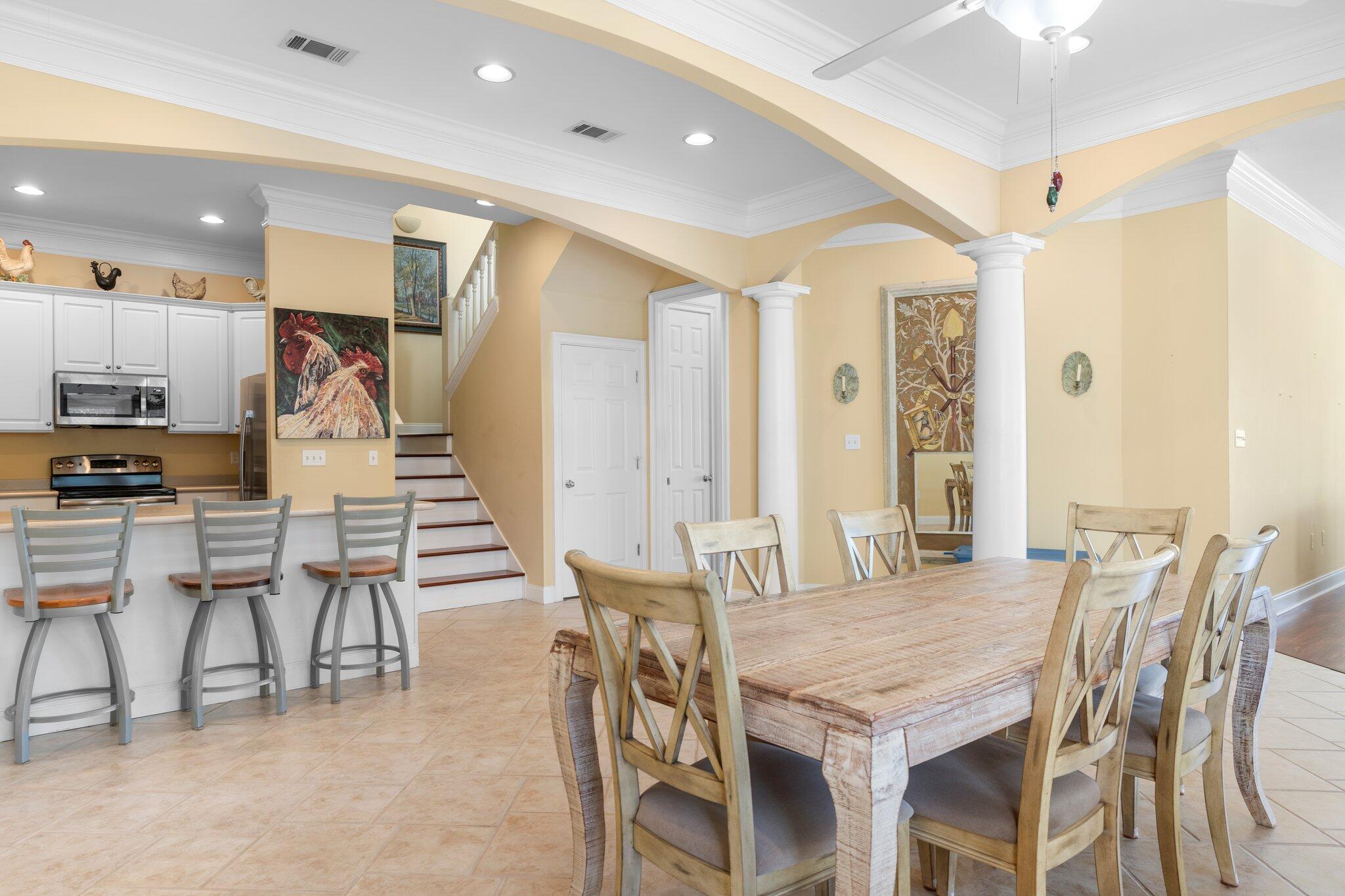FAIRWAY VILLAS - Residential