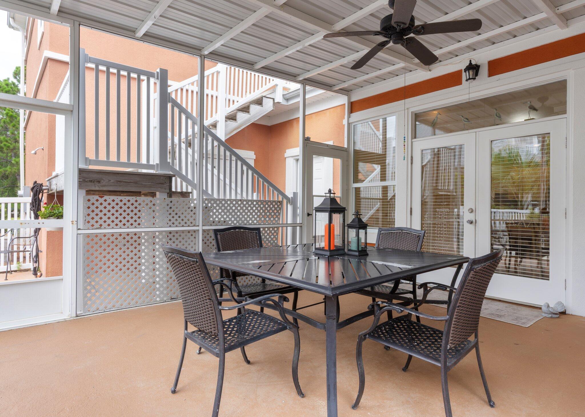FAIRWAY VILLAS - Residential