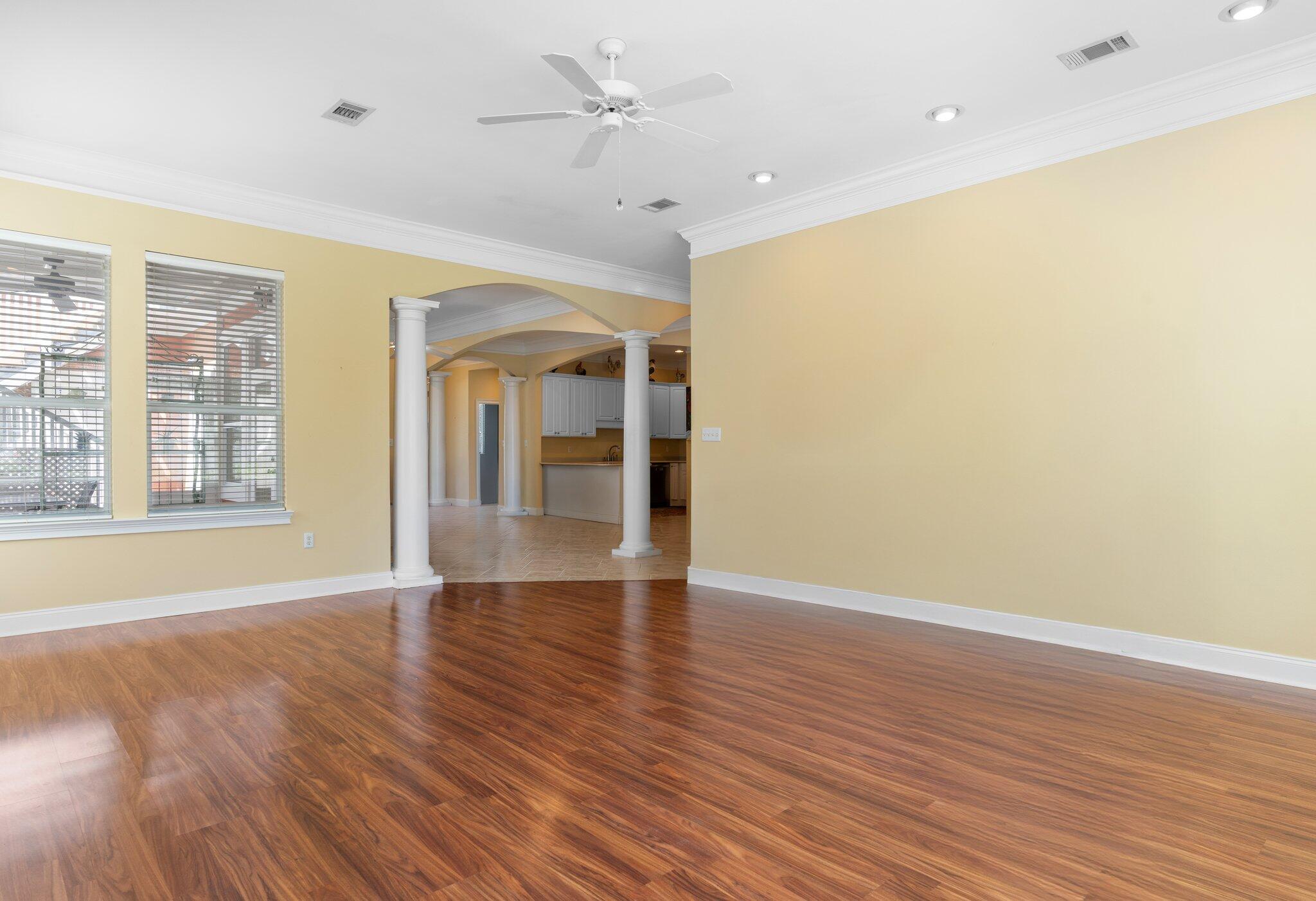 FAIRWAY VILLAS - Residential