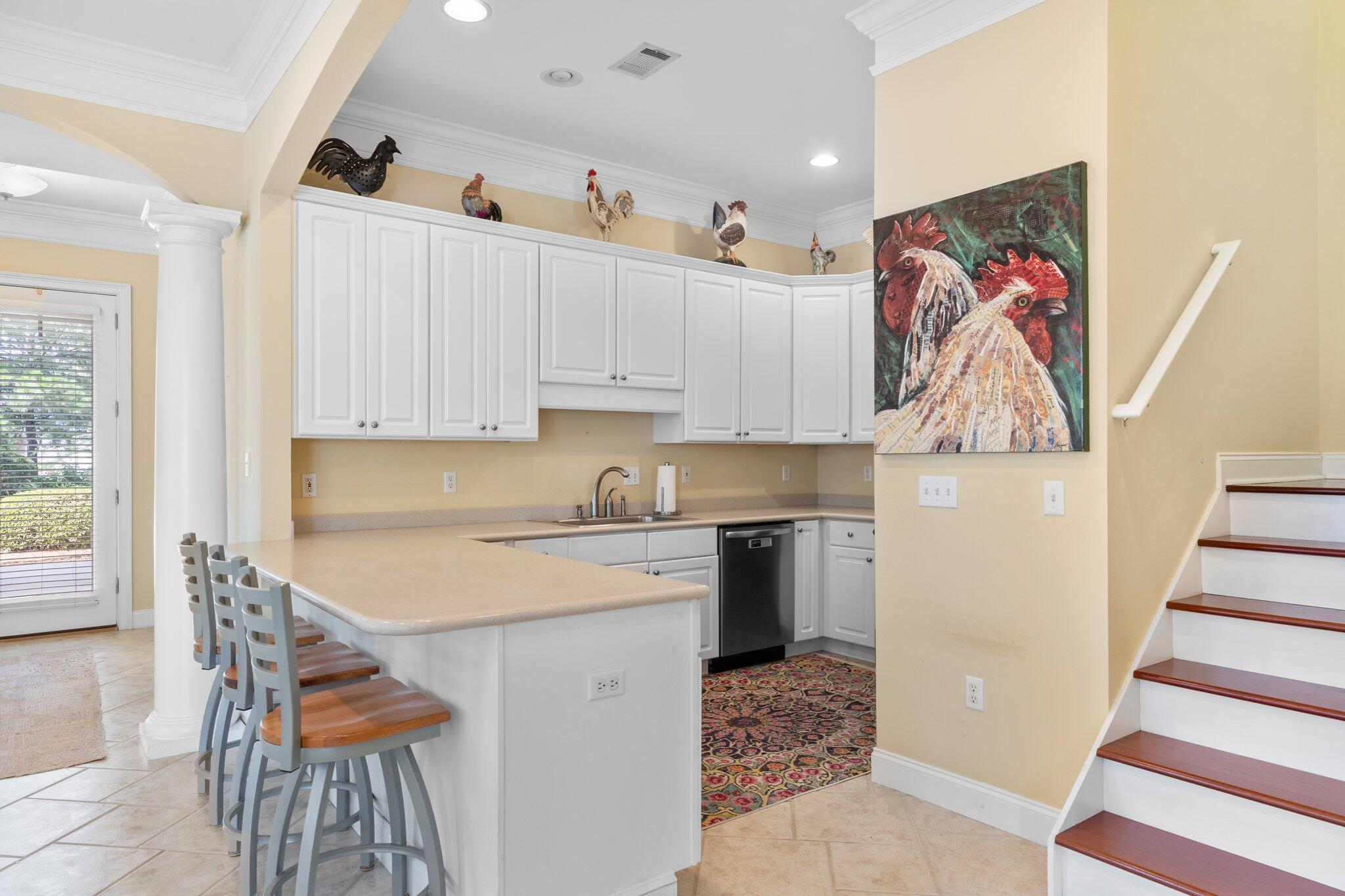 FAIRWAY VILLAS - Residential