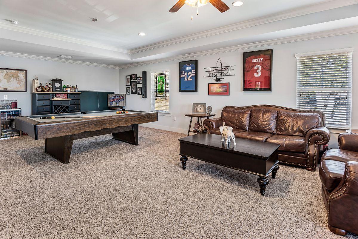 NO RECORDED SUBDIVISION - Residential