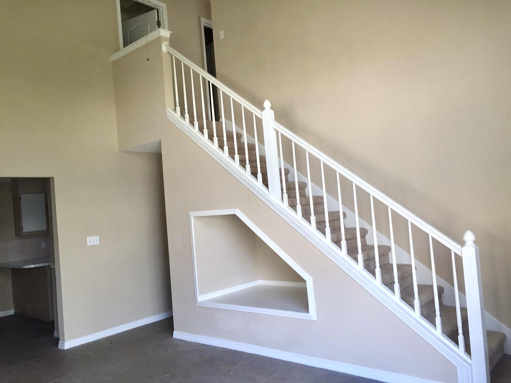 EMERALD ESTATES - Residential Lease