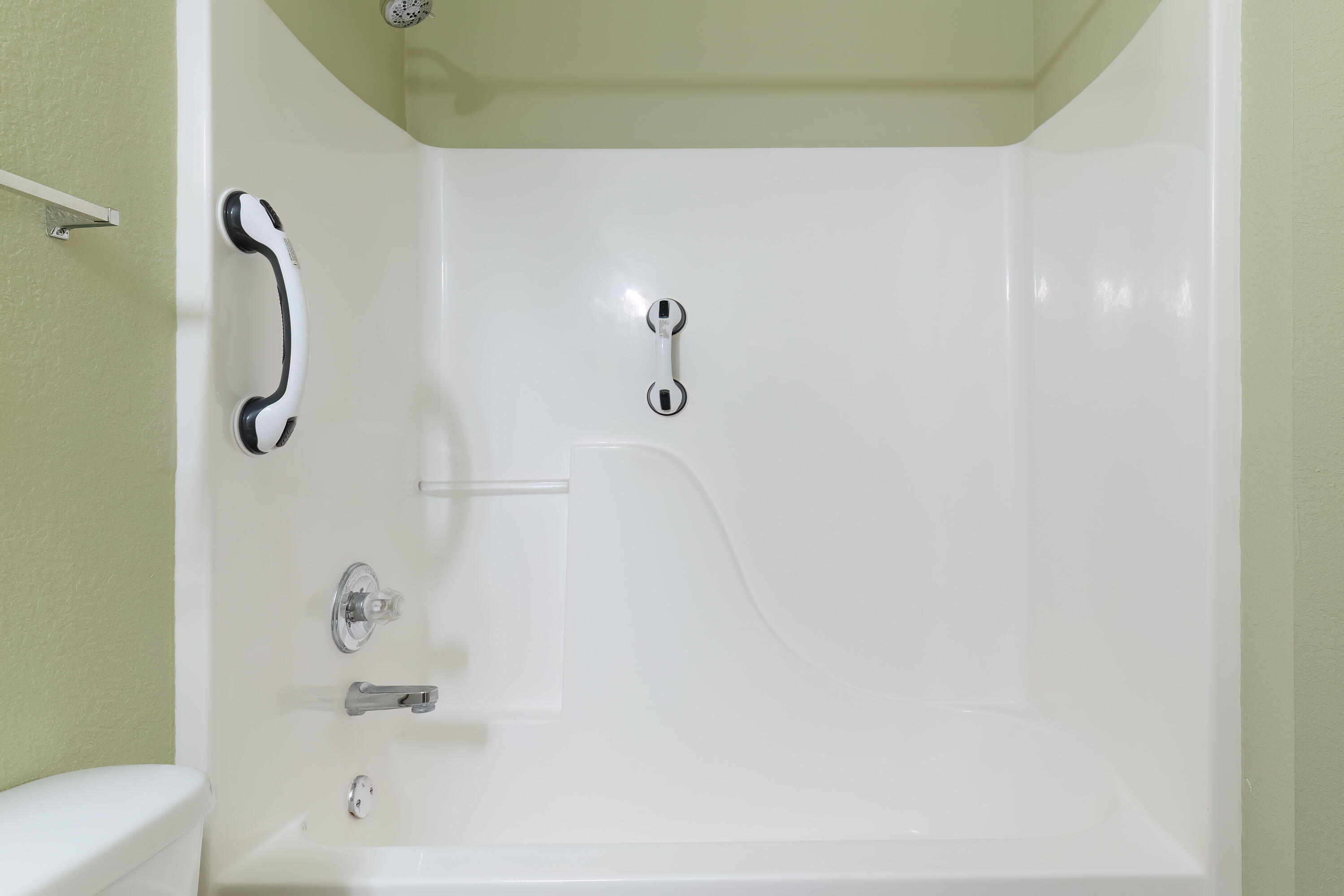 Quail Lake T/H - Residential