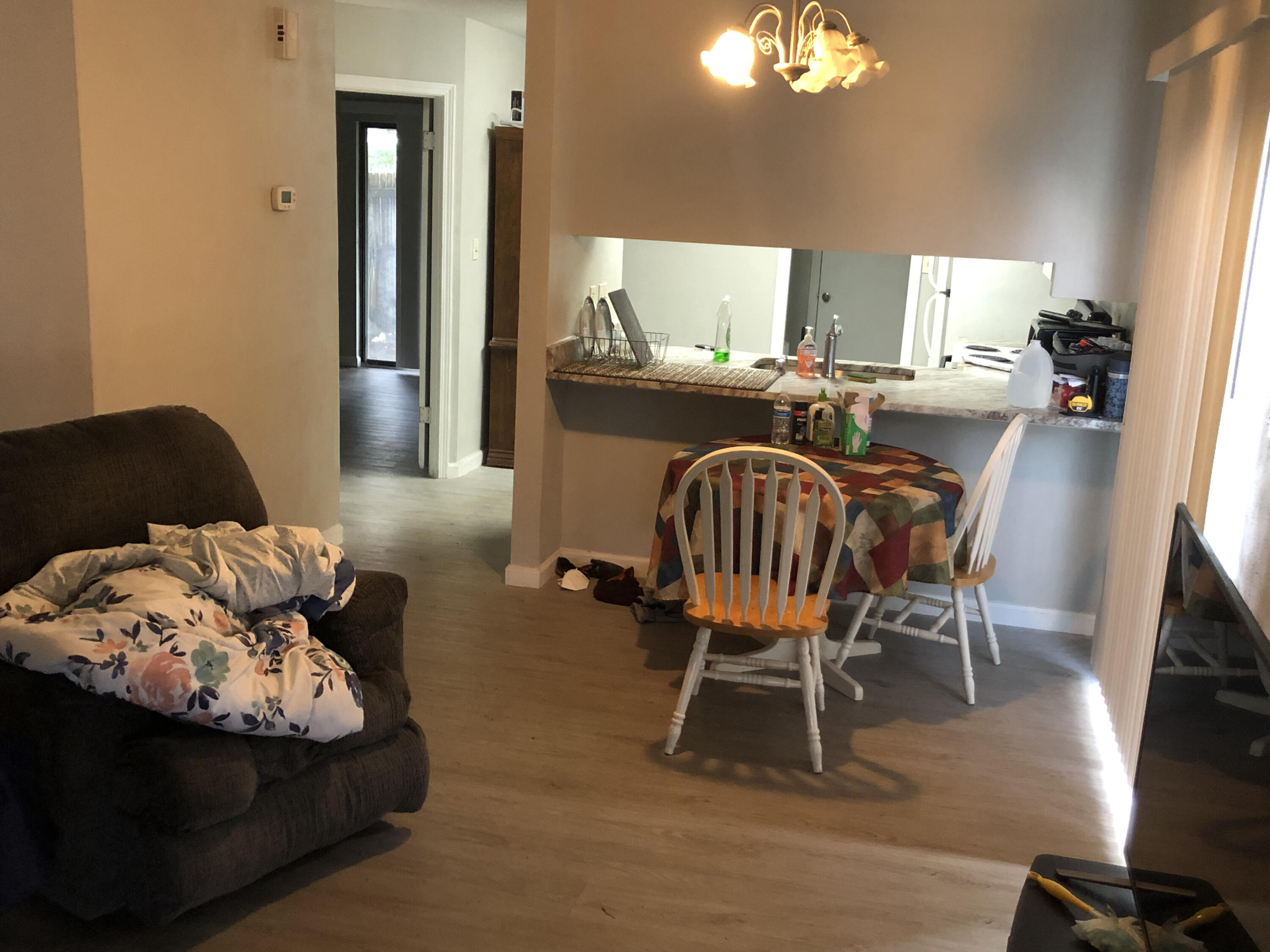 PINE MEADOWS 3RD ADDN - Residential Lease