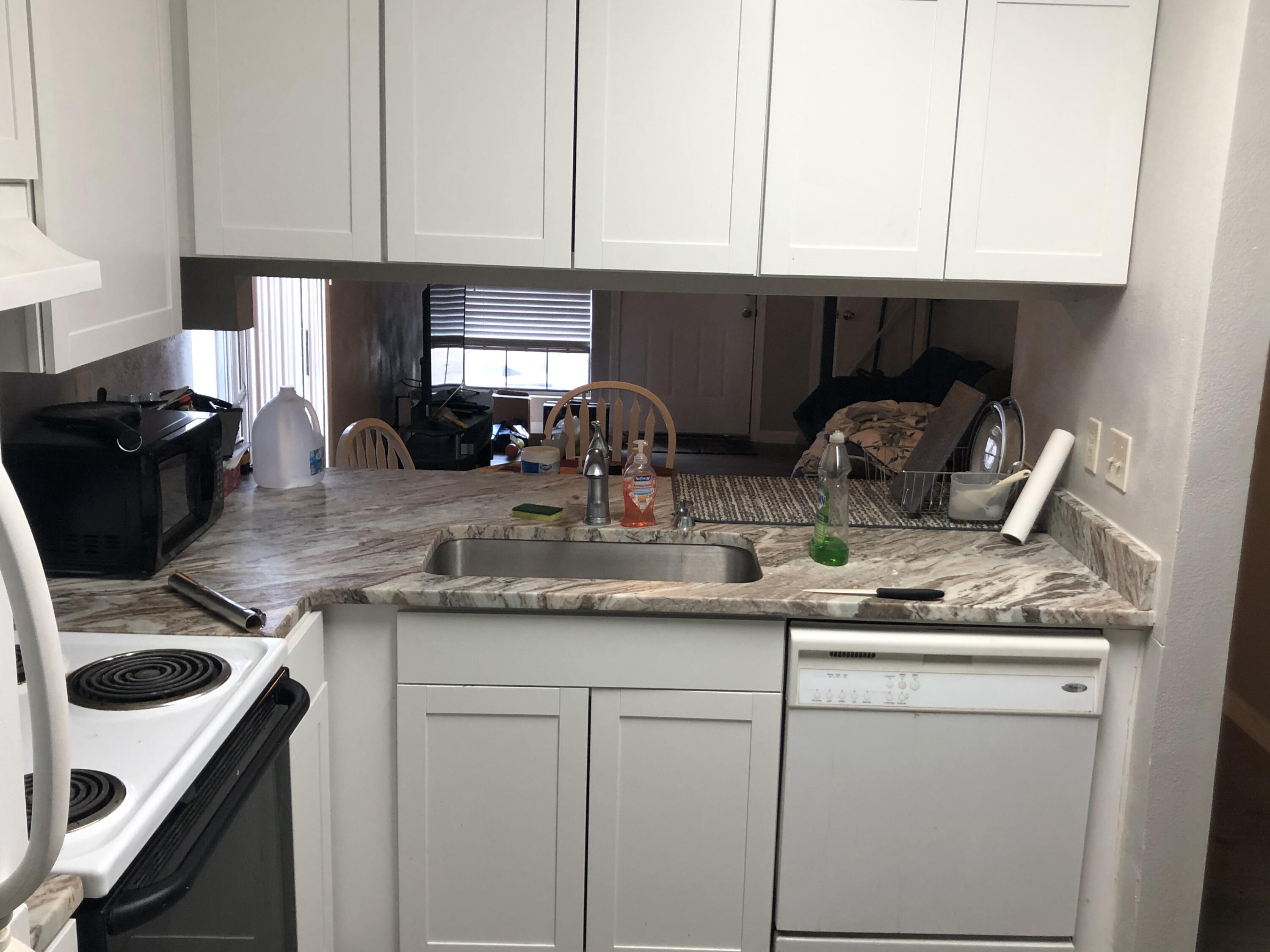 PINE MEADOWS 3RD ADDN - Residential Lease