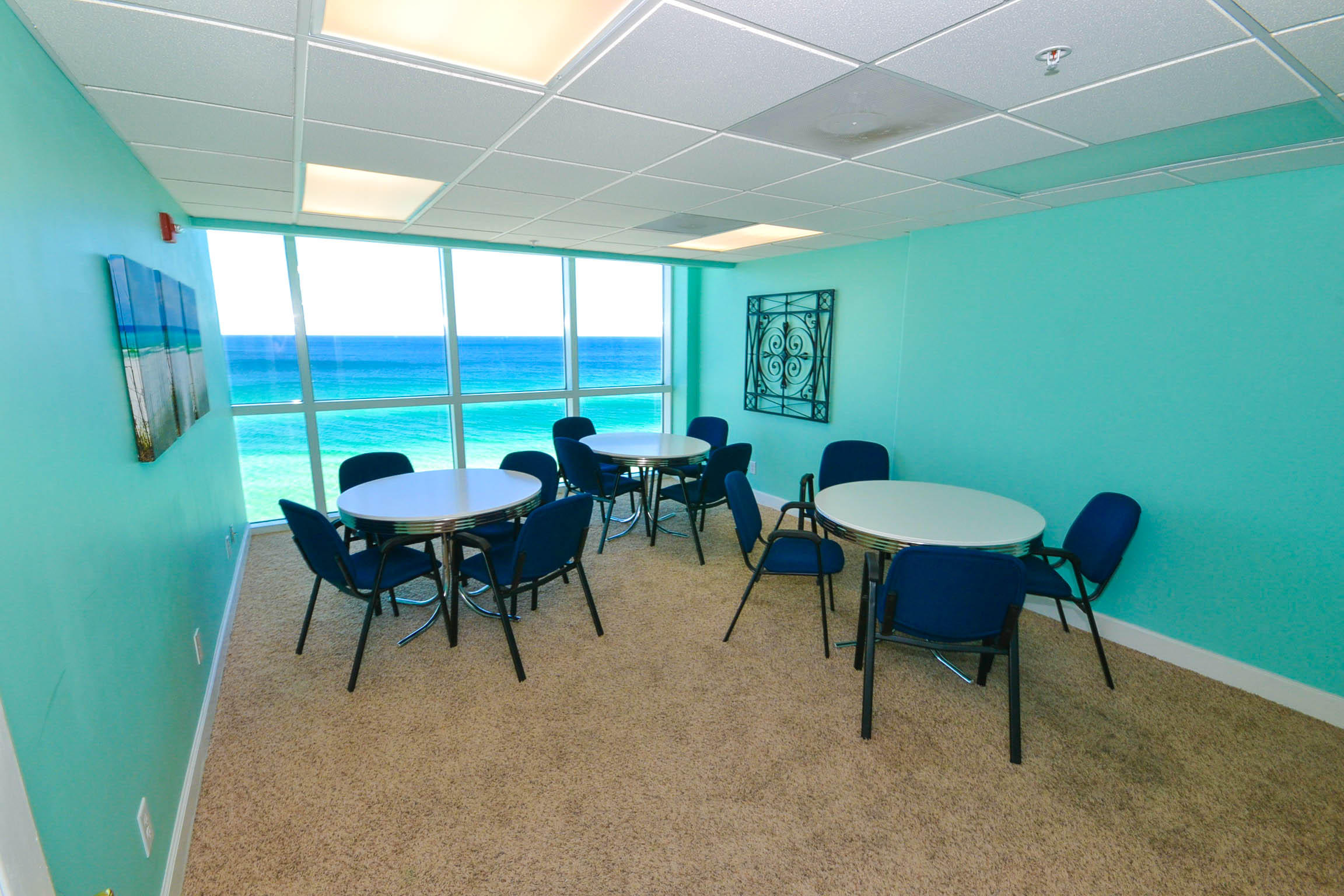 Tropic Winds - Residential