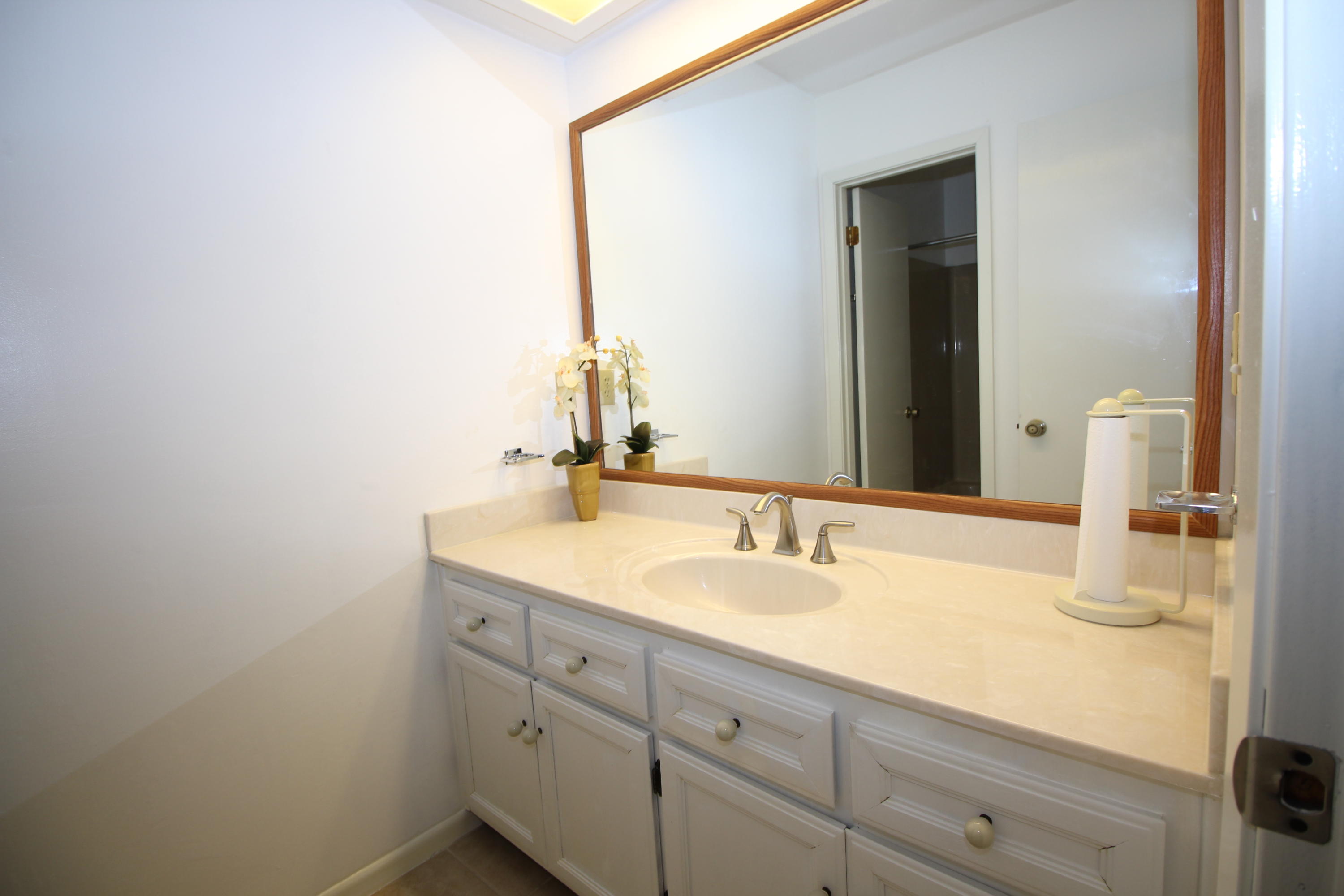 BLUEWATER BAY VILLAGE 1B - Residential