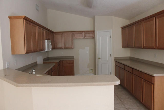 EMERALD LAKES PH 1 - Residential